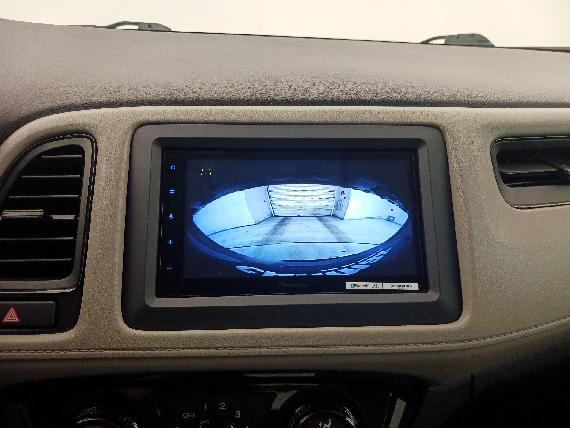 Thumbnail: 2020 Honda HR-V - 14