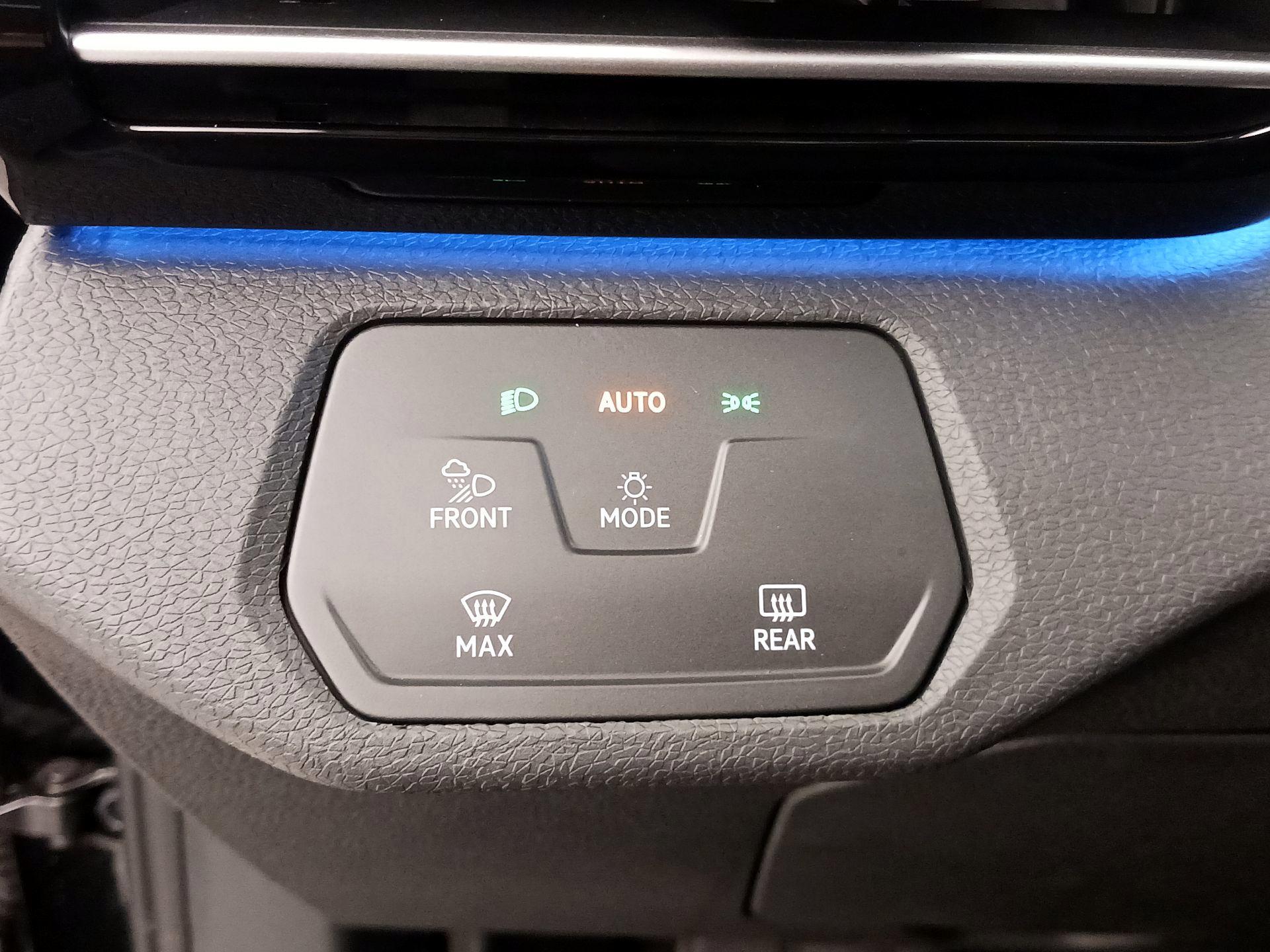 Thumbnail: 2022 Volkswagen ID.4 - 13