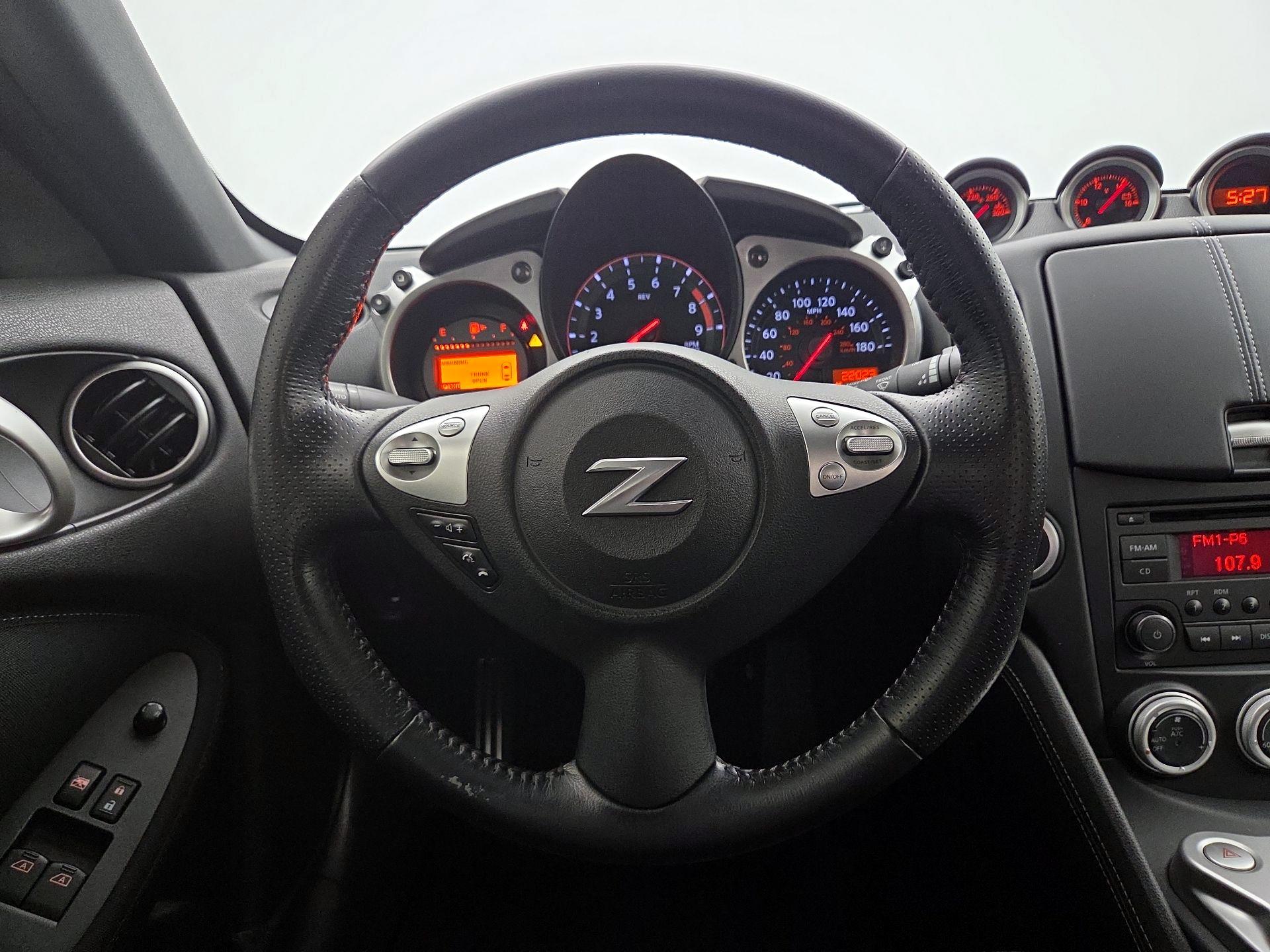 Thumbnail: 2016 Nissan Z - 10