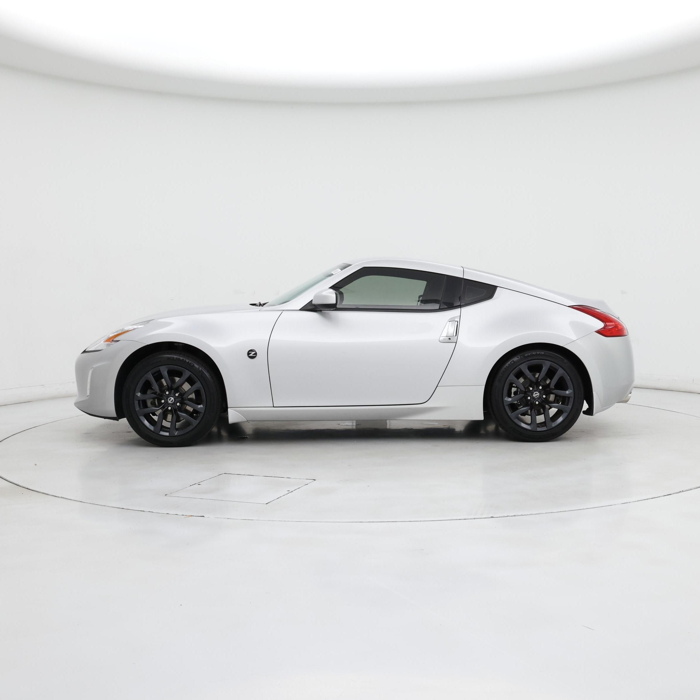Thumbnail: 2016 Nissan Z - 3