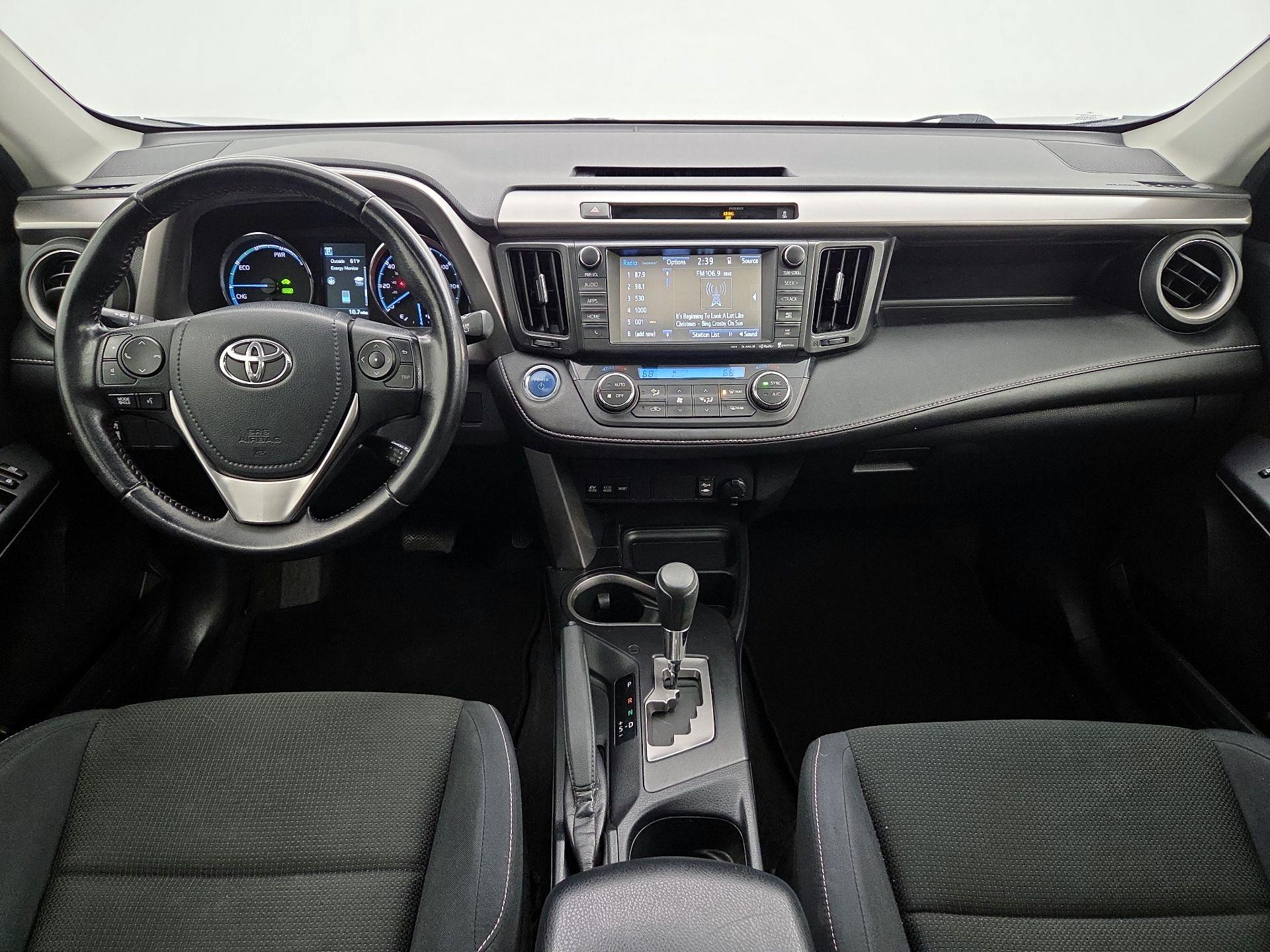 Thumbnail: 2016 Toyota RAV4 - 9