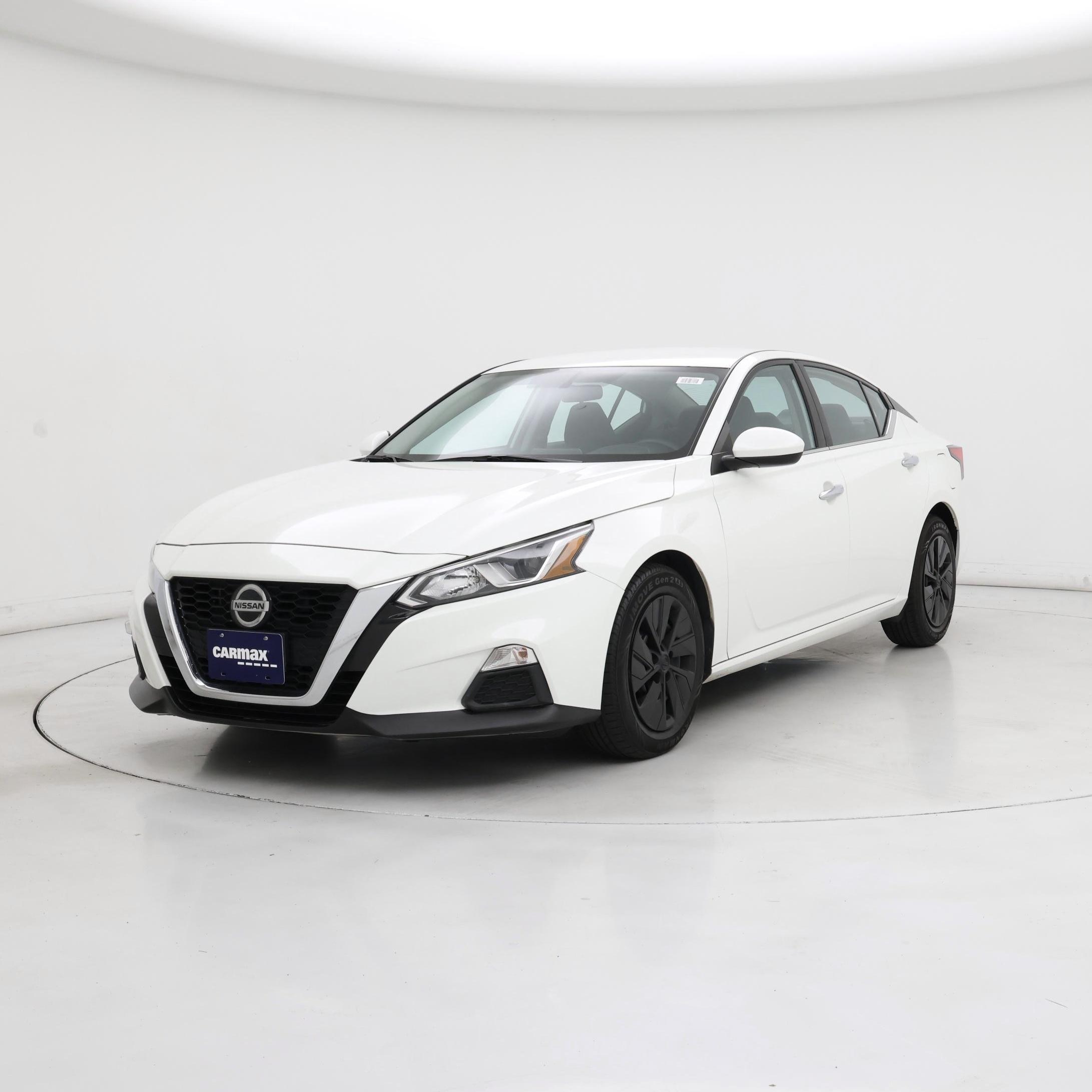 Thumbnail: 2020 Nissan Altima - 4