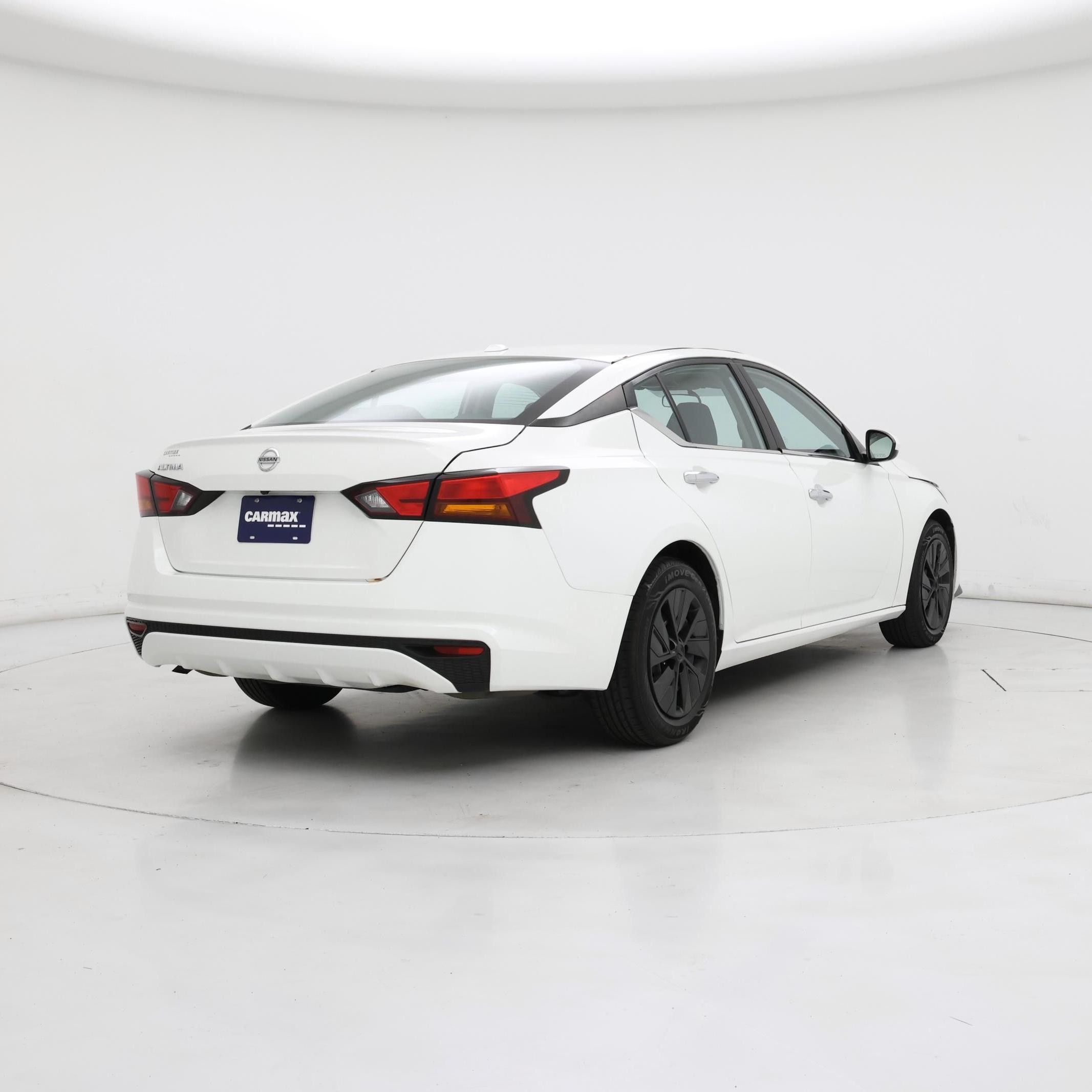 Thumbnail: 2020 Nissan Altima - 8