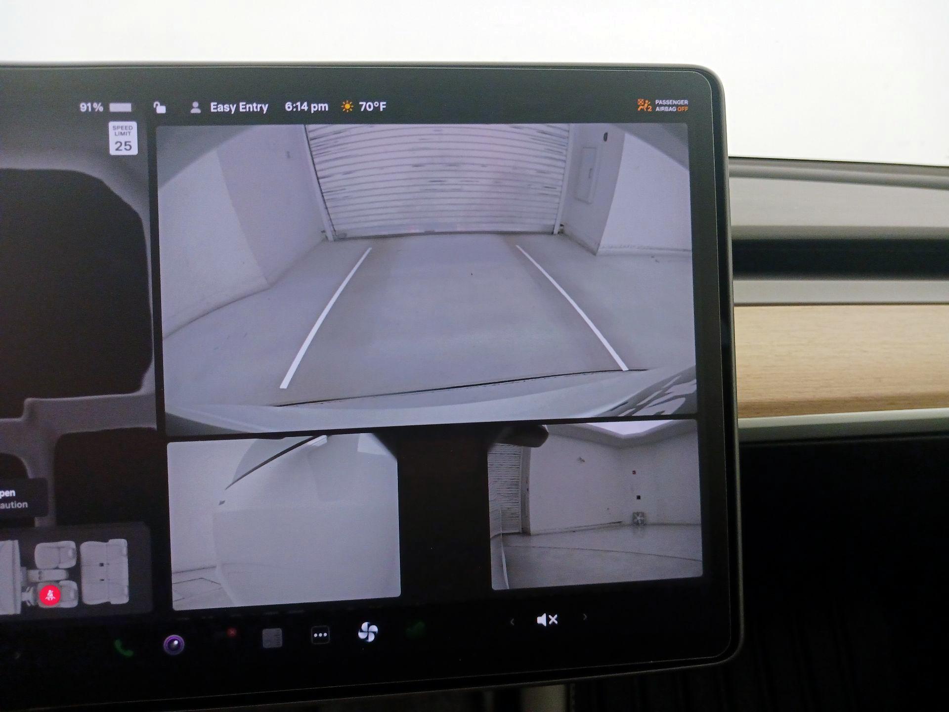 Thumbnail: 2023 Tesla Model 3 - 14
