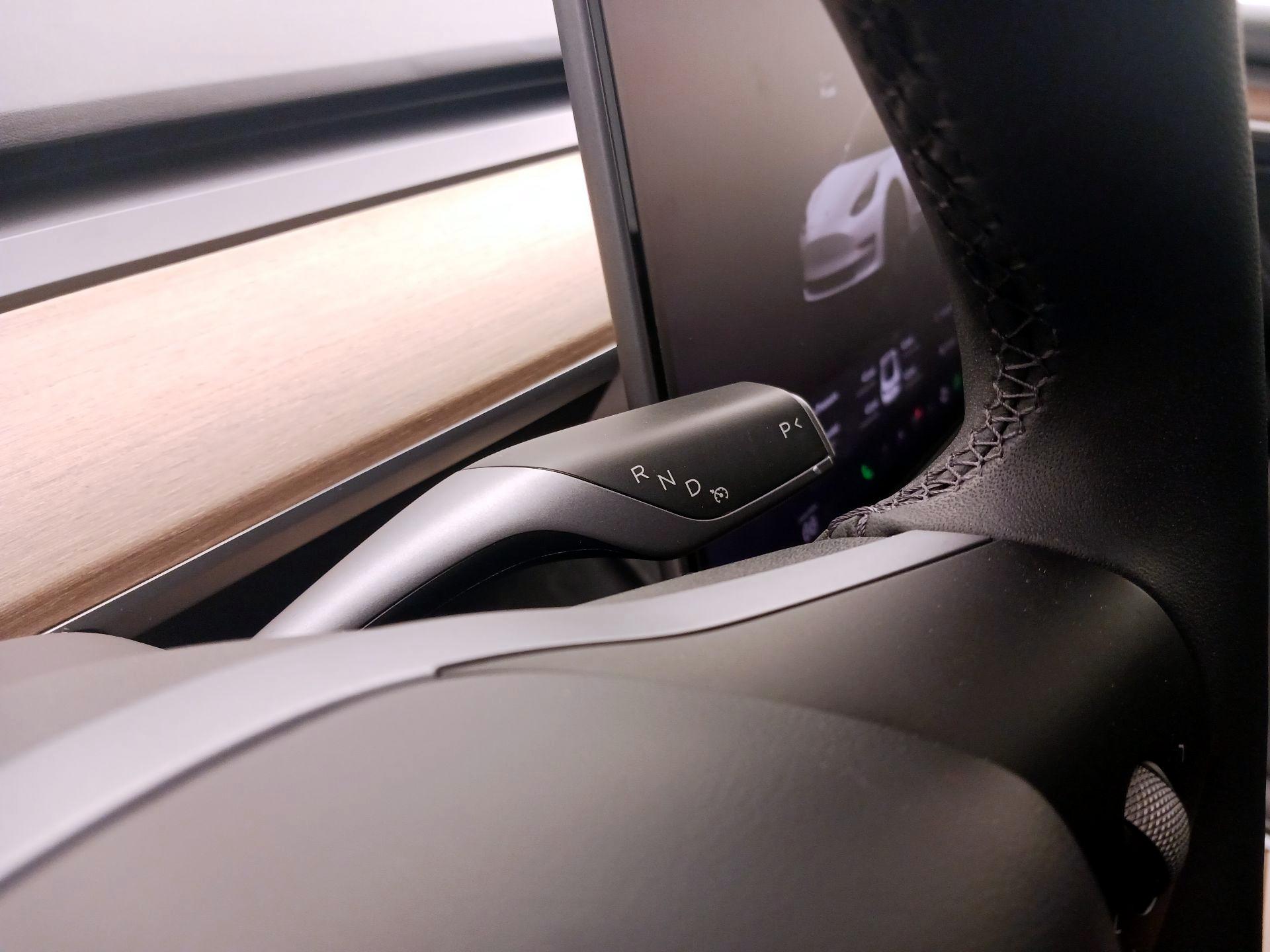Thumbnail: 2023 Tesla Model 3 - 17