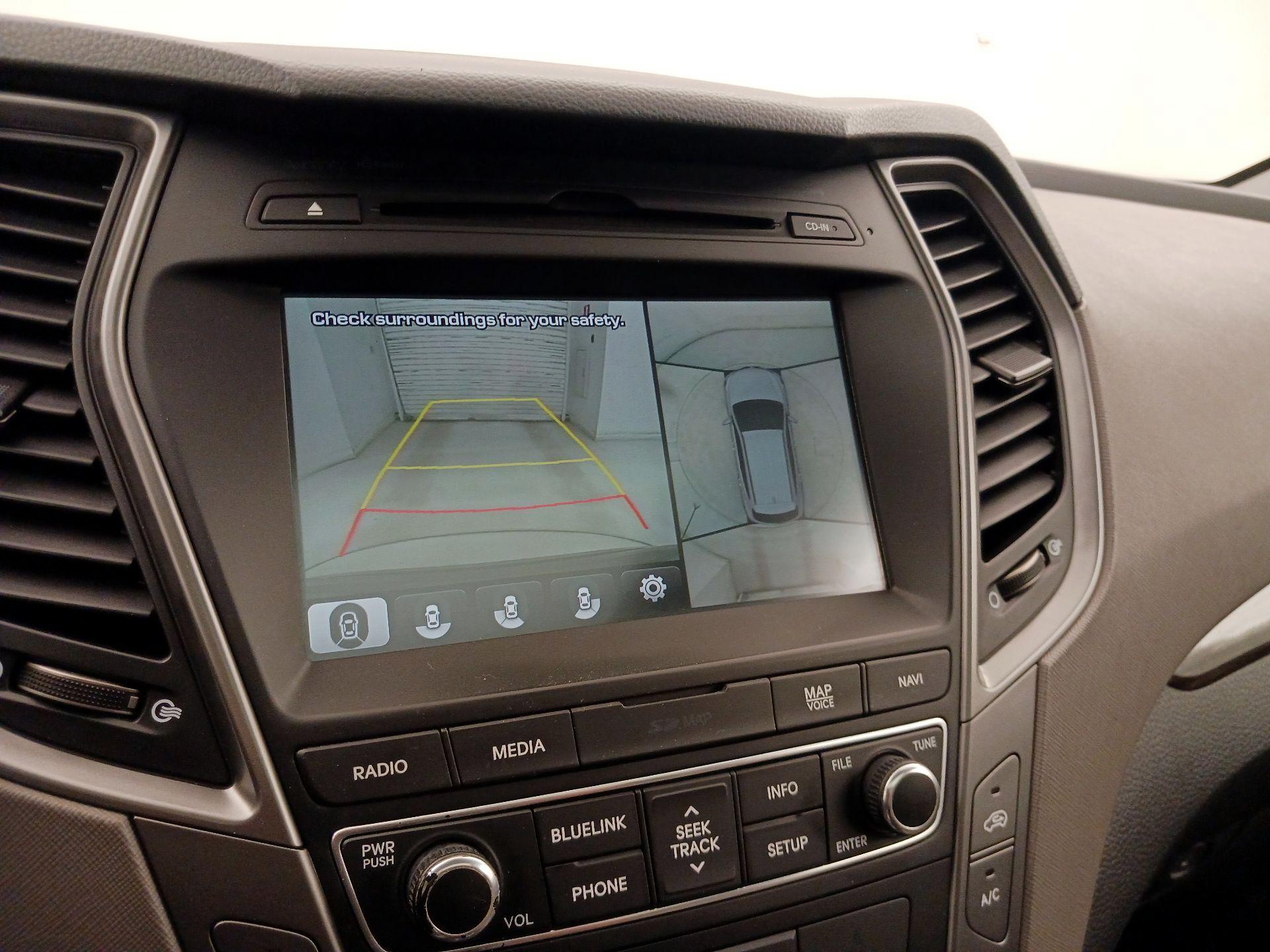 Thumbnail: 2017 Hyundai Santa Fe - 15