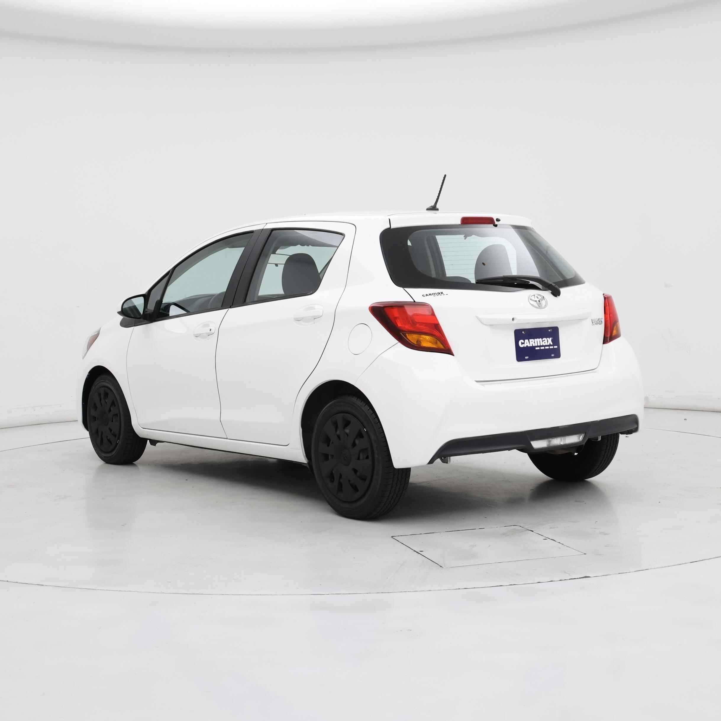 Thumbnail: 2017 Toyota Yaris - 2