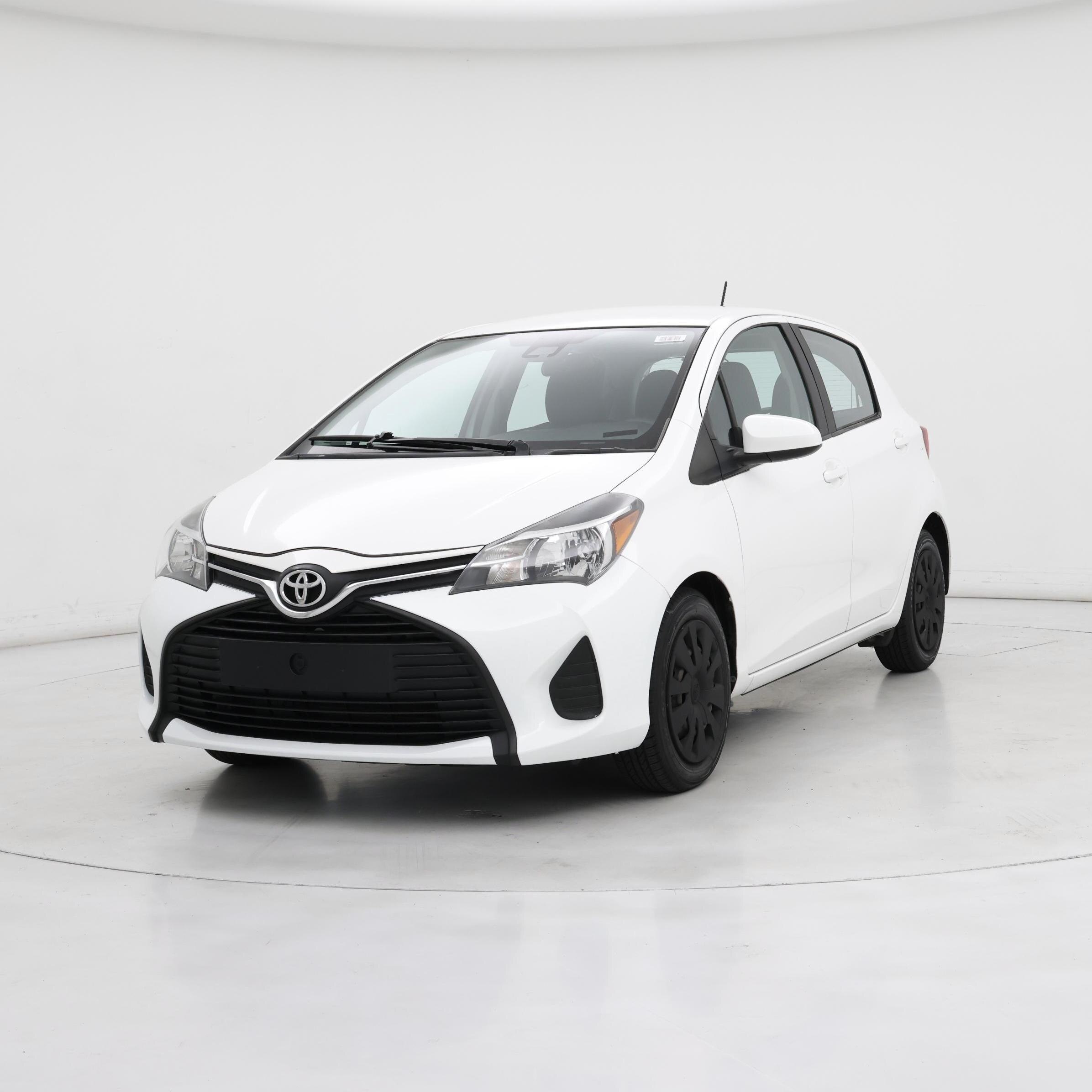 Thumbnail: 2017 Toyota Yaris - 4
