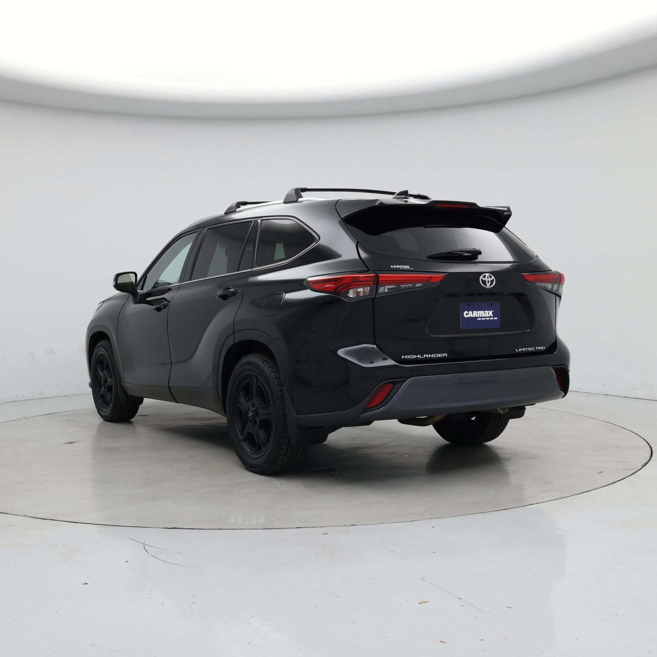 Thumbnail: 2022 Toyota Highlander - 2