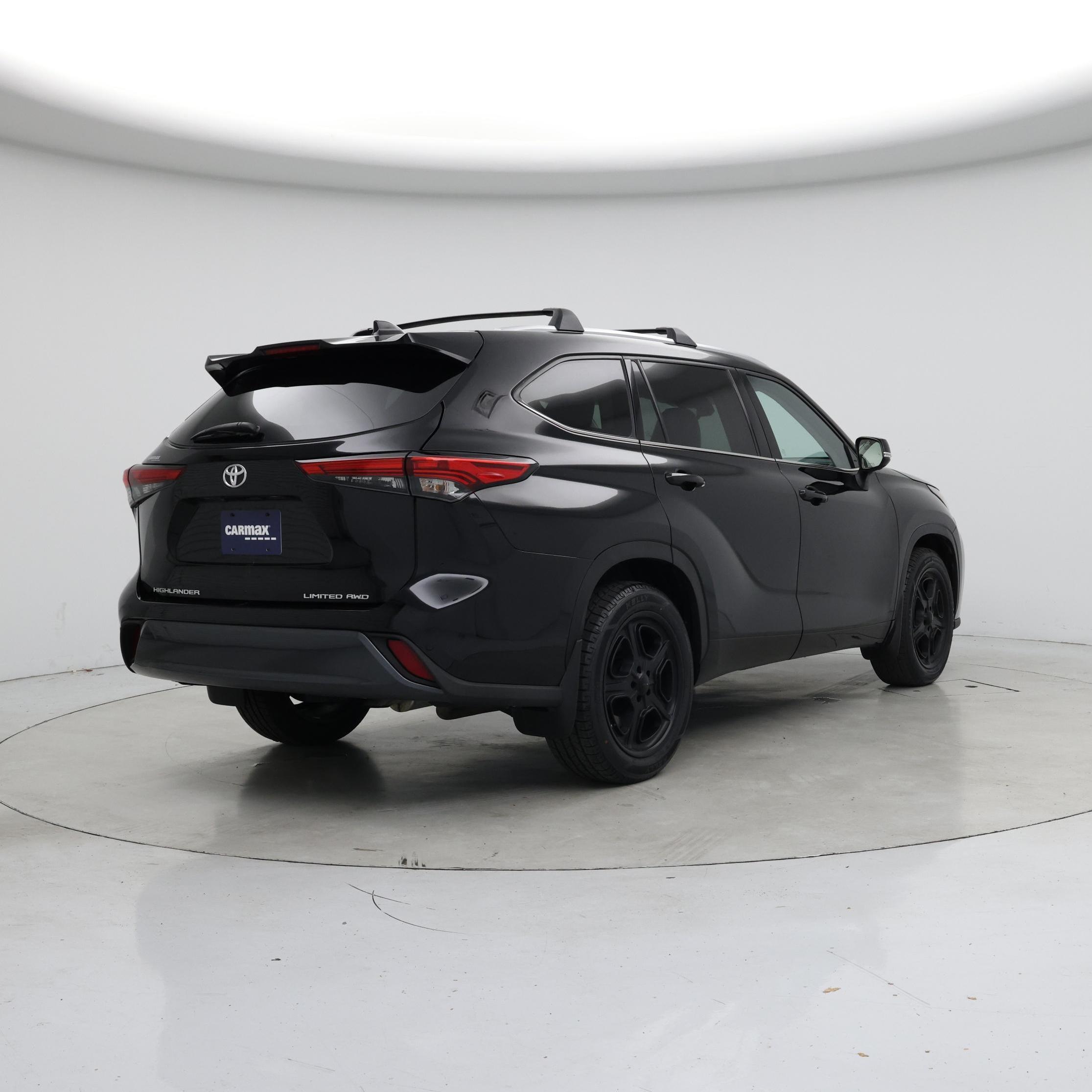 Thumbnail: 2022 Toyota Highlander - 8