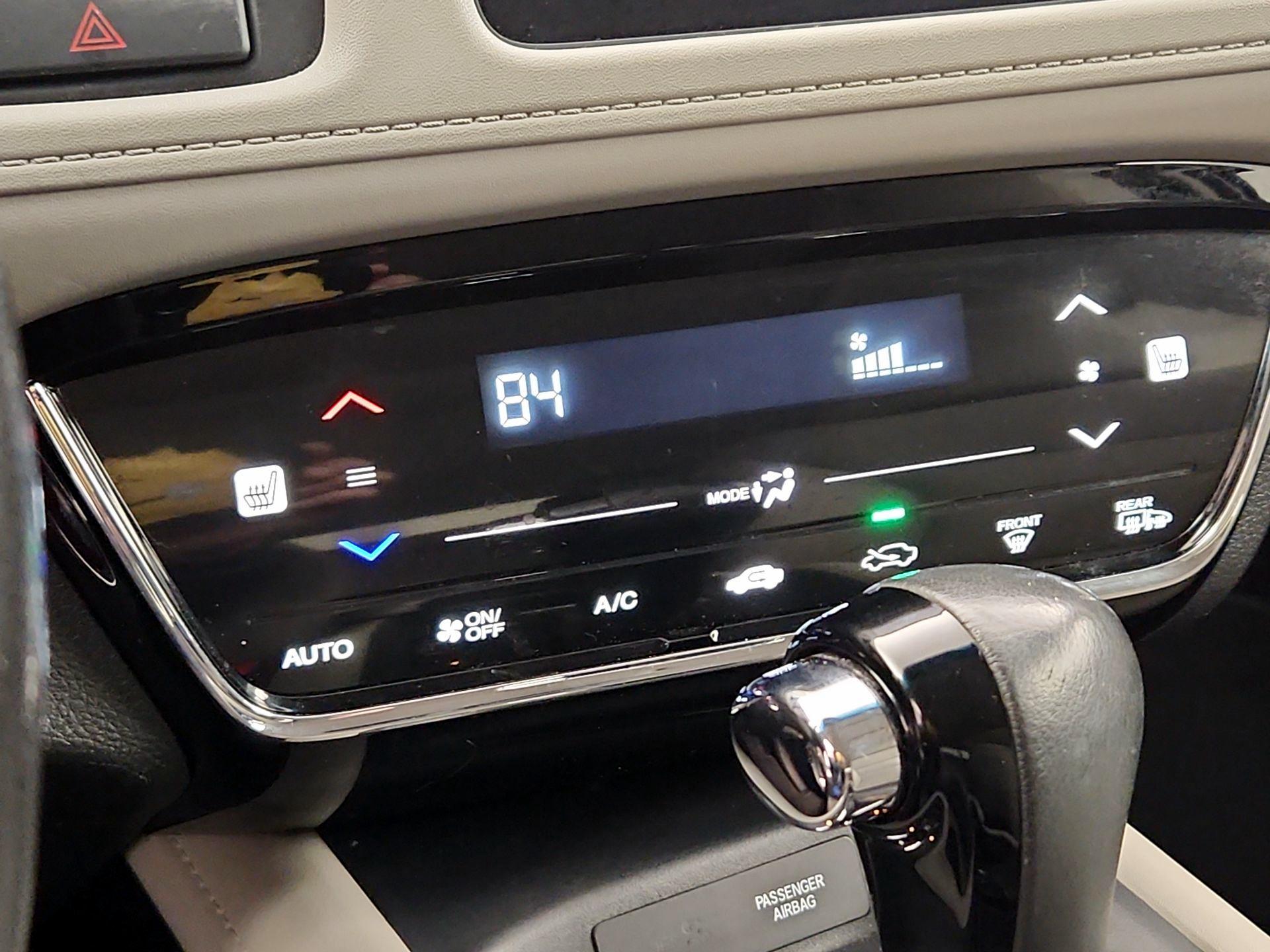 Thumbnail: 2017 Honda HR-V - 17