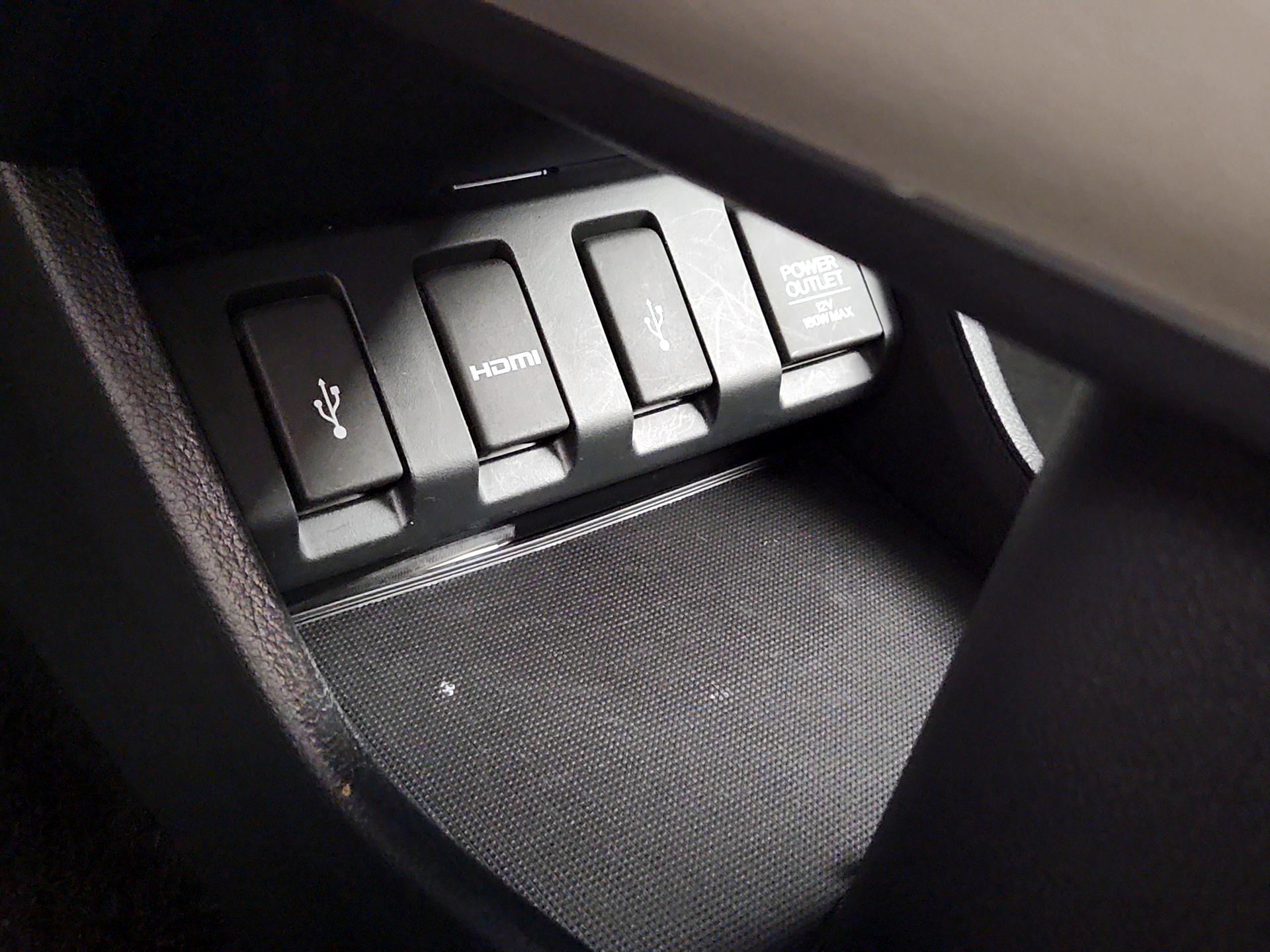 Thumbnail: 2017 Honda HR-V - 19