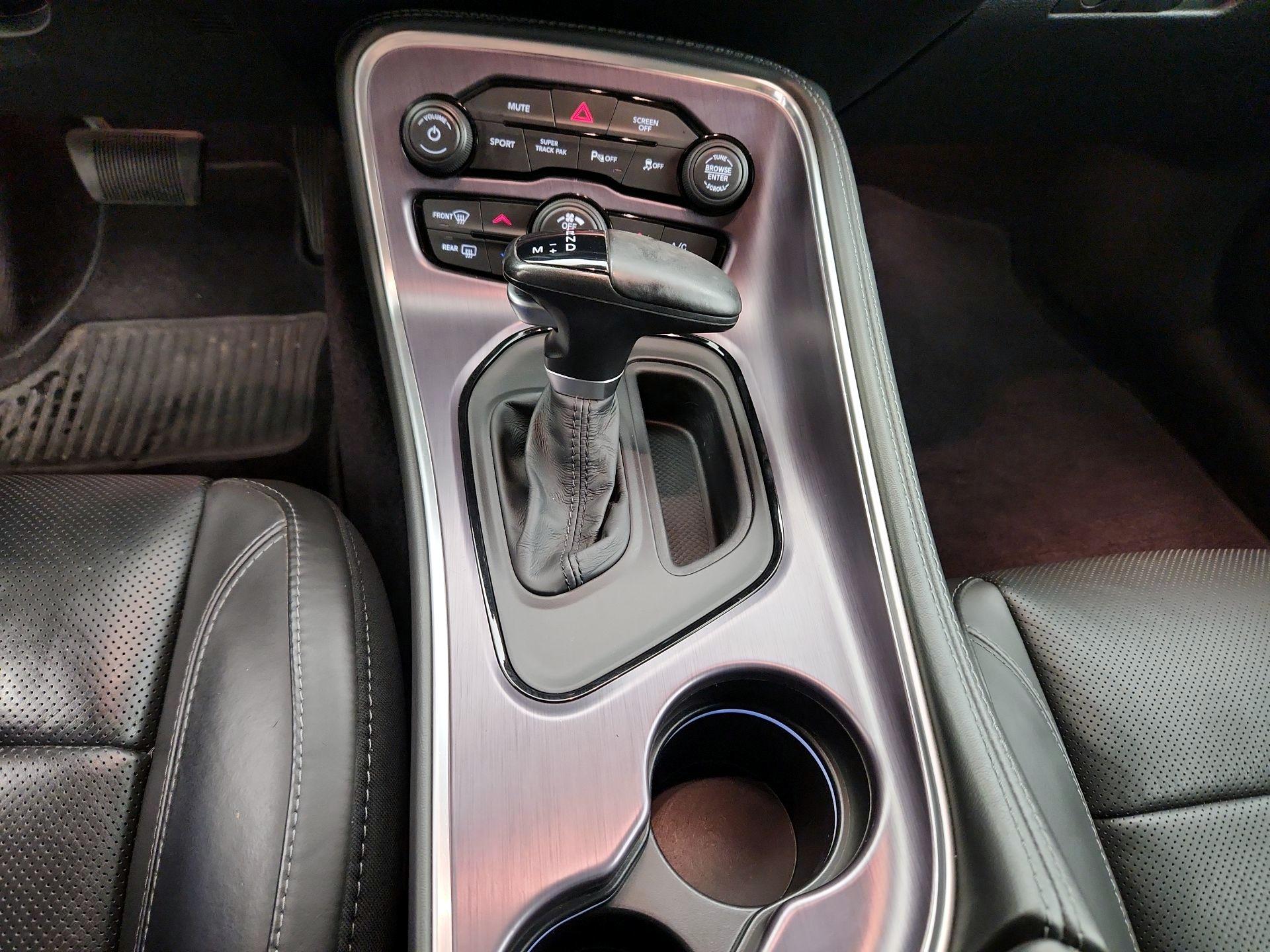 Thumbnail: 2018 Dodge Challenger - 17