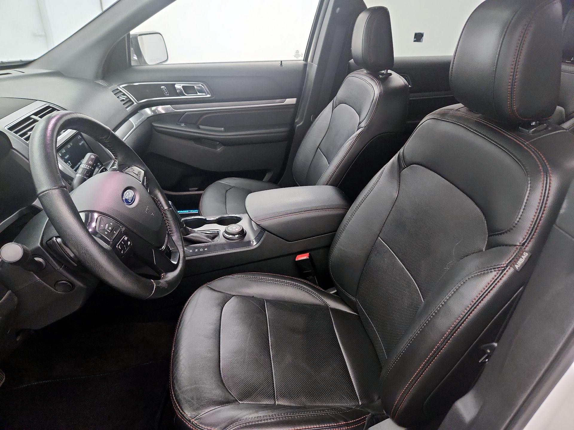 Thumbnail: 2018 Ford Explorer - 11