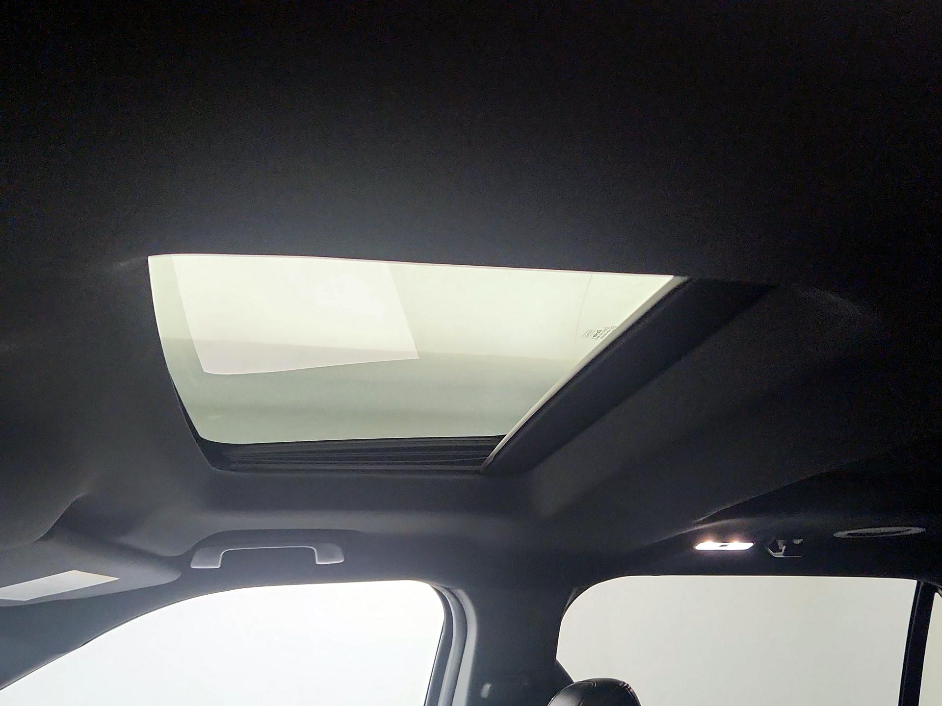 Thumbnail: 2018 Ford Explorer - 19