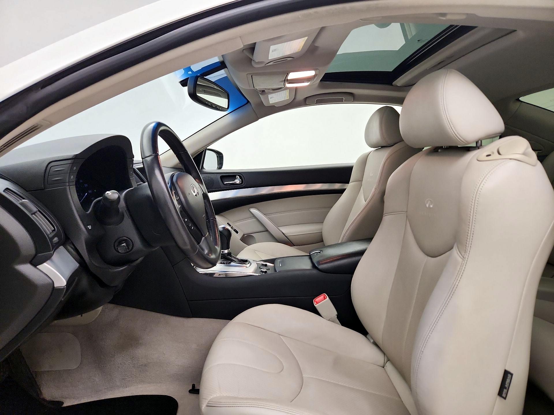 Thumbnail: 2014 INFINITI Q60 - 11