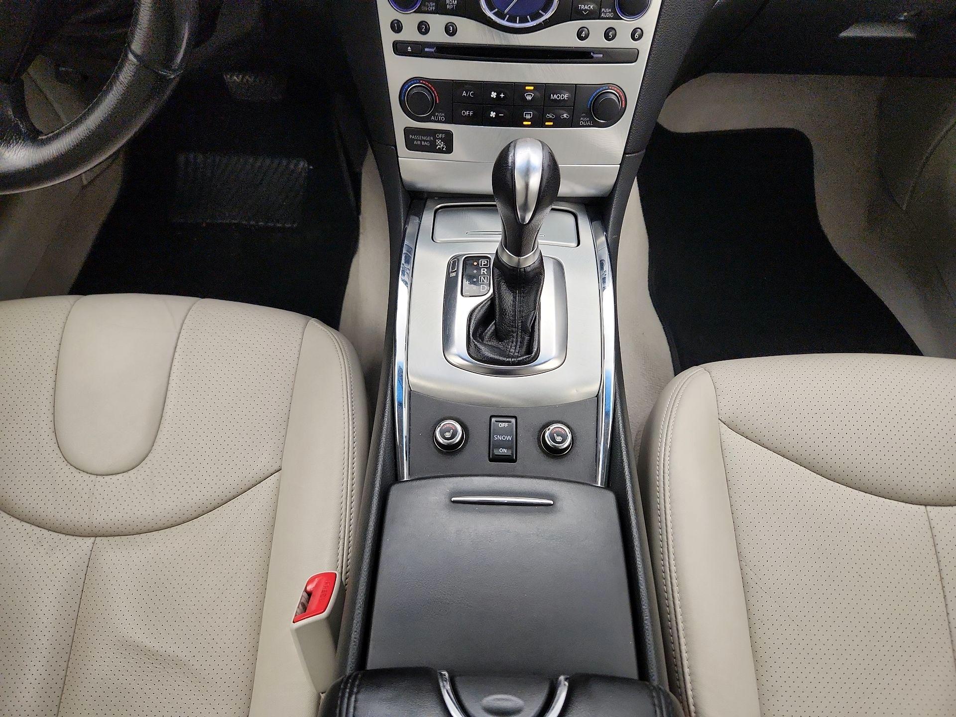 Thumbnail: 2014 INFINITI Q60 - 18
