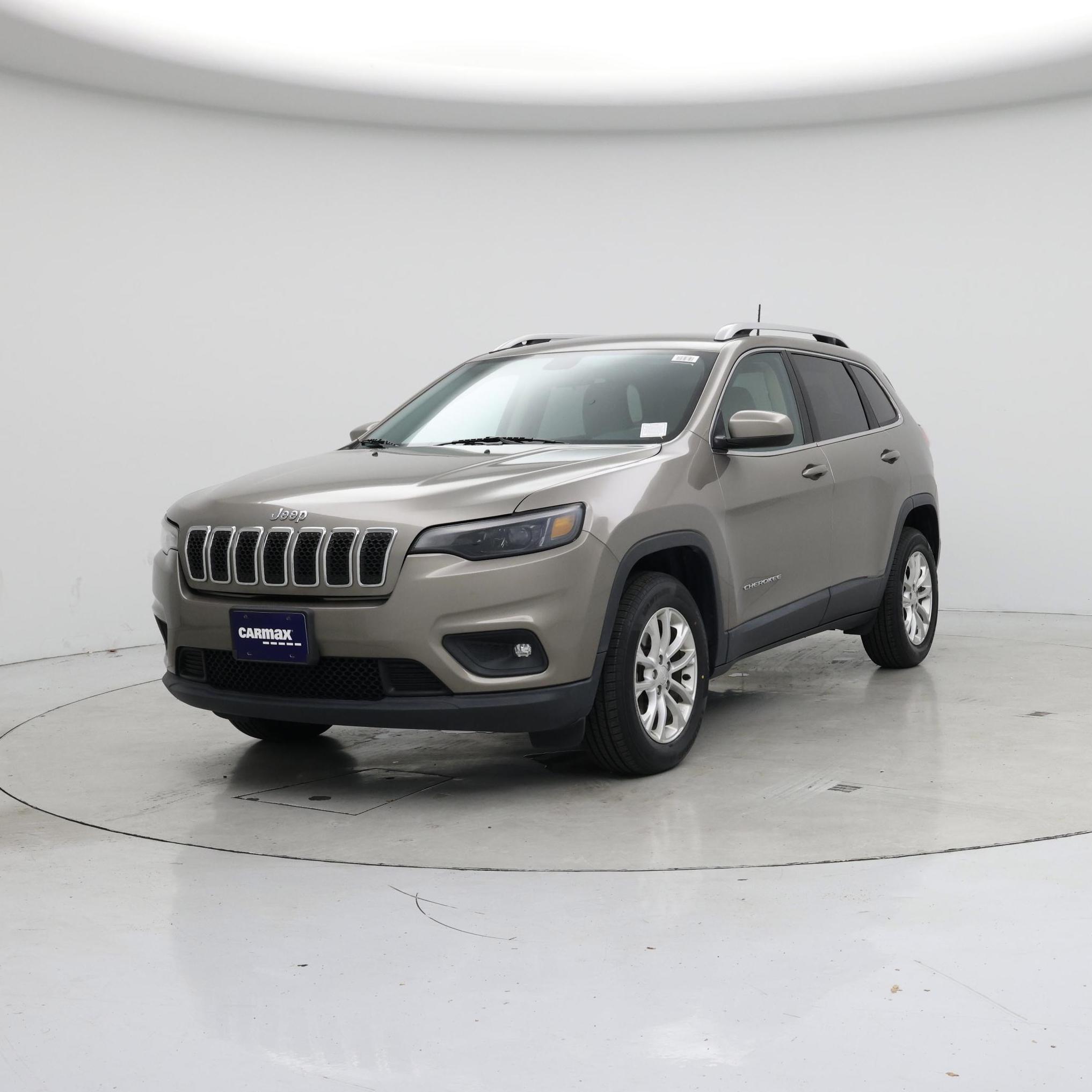 Thumbnail: 2019 Jeep Cherokee - 4