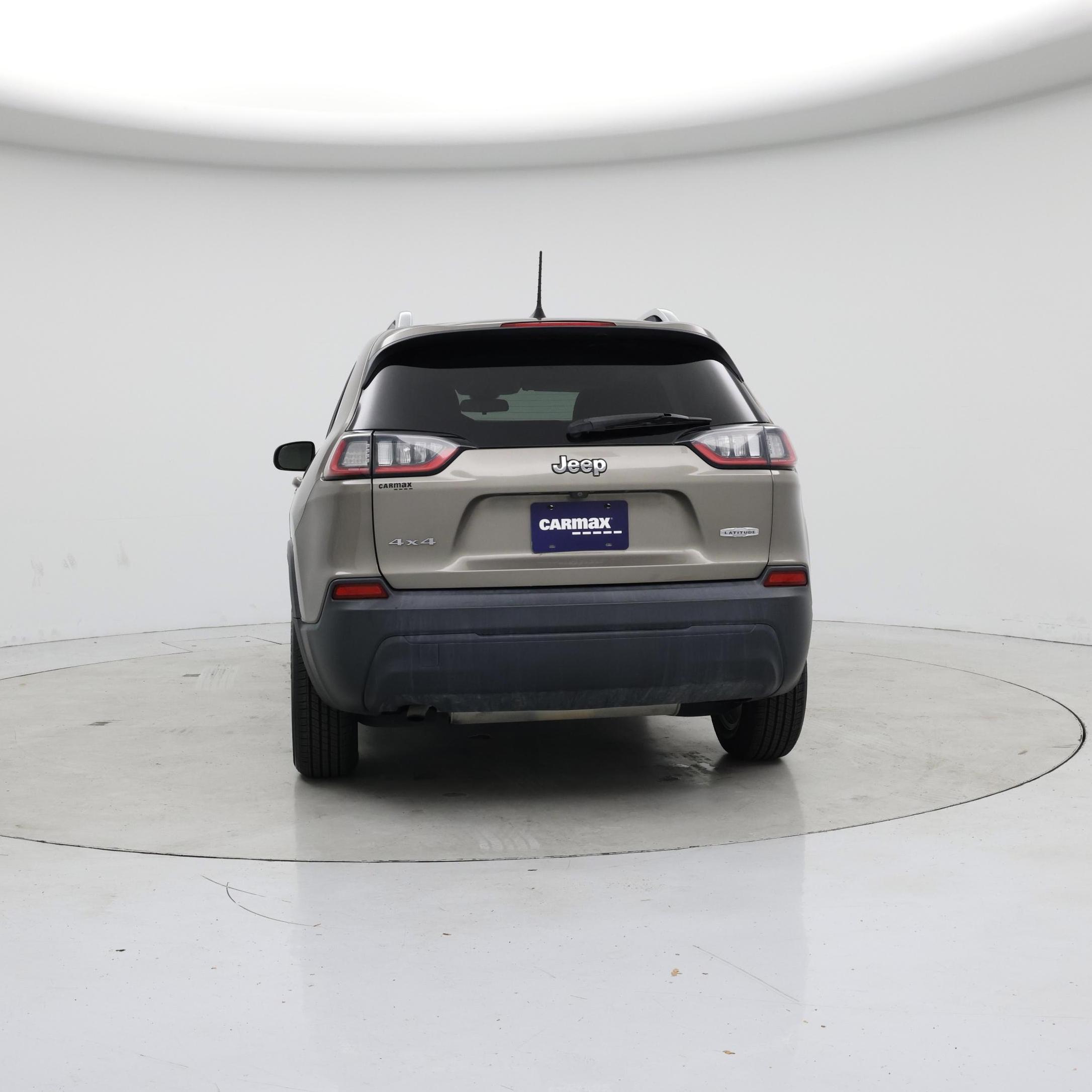 Thumbnail: 2019 Jeep Cherokee - 6