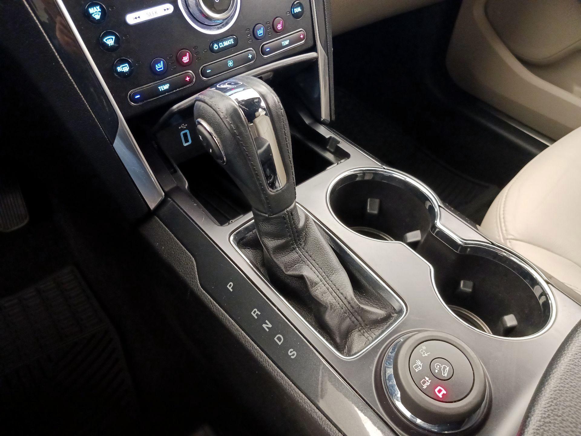Thumbnail: 2019 Ford Explorer - 18