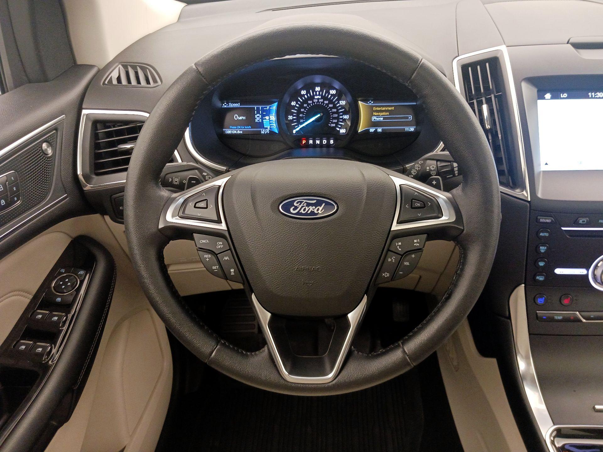 Thumbnail: 2019 Ford Edge - 10