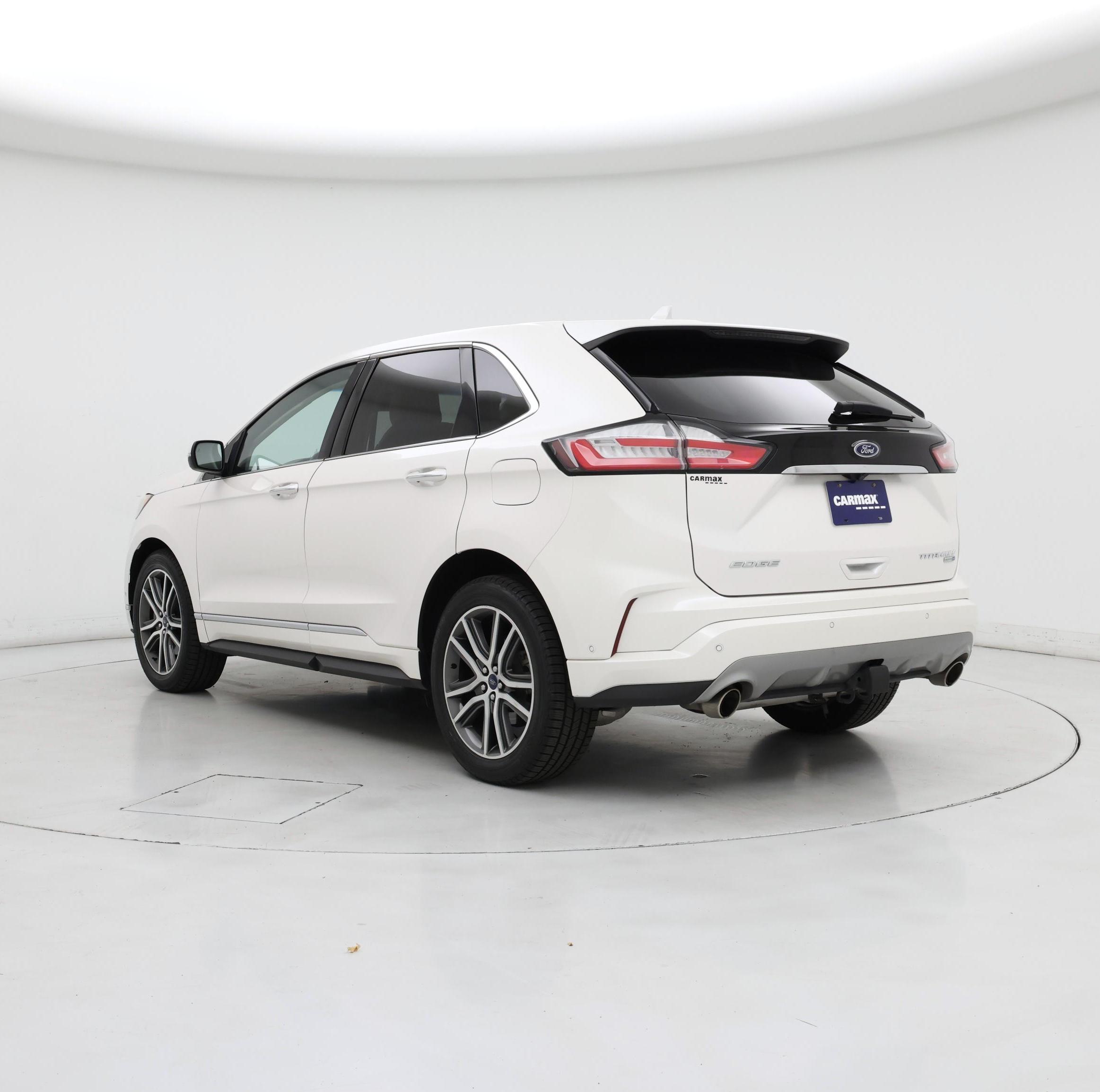 Thumbnail: 2019 Ford Edge - 2