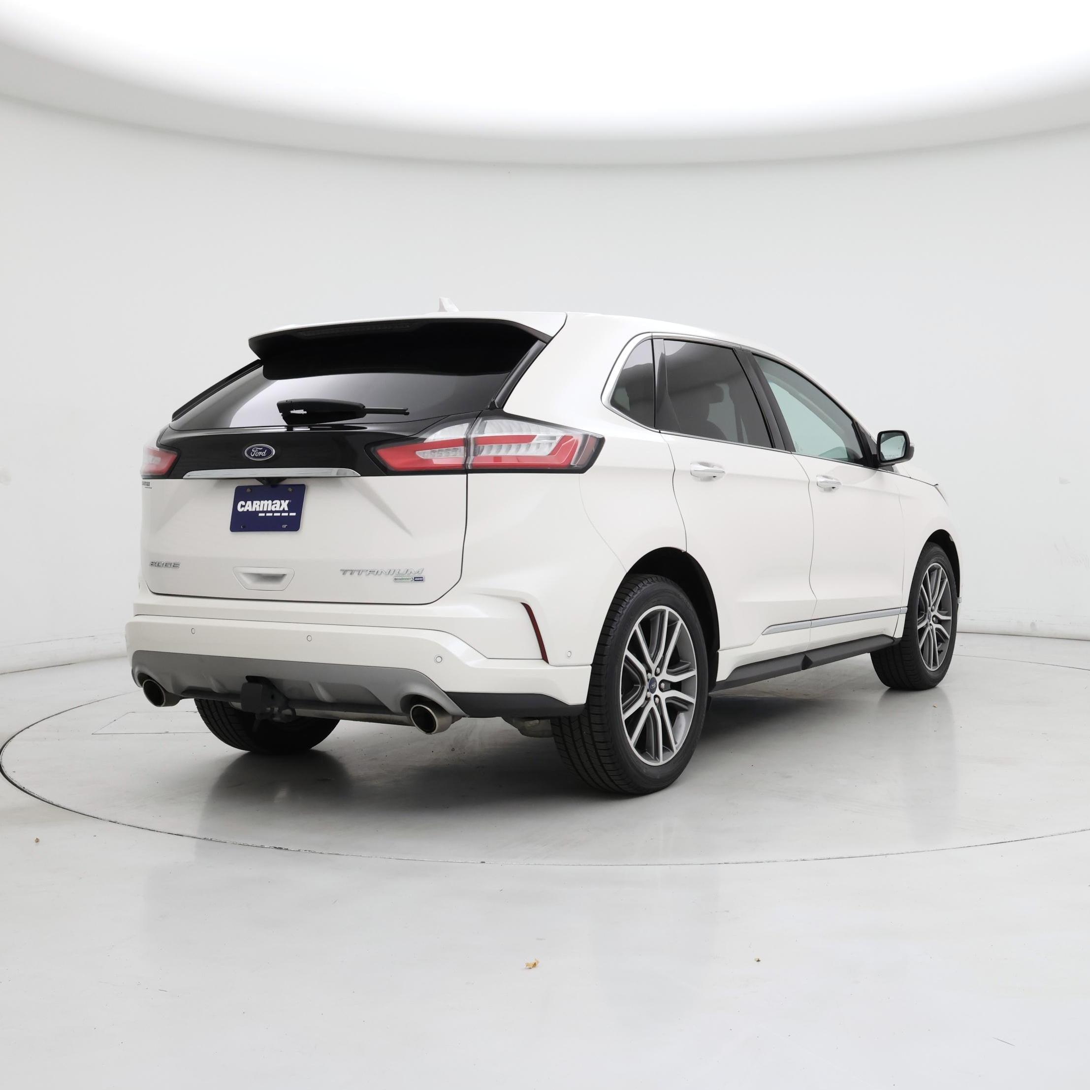 Thumbnail: 2019 Ford Edge - 8