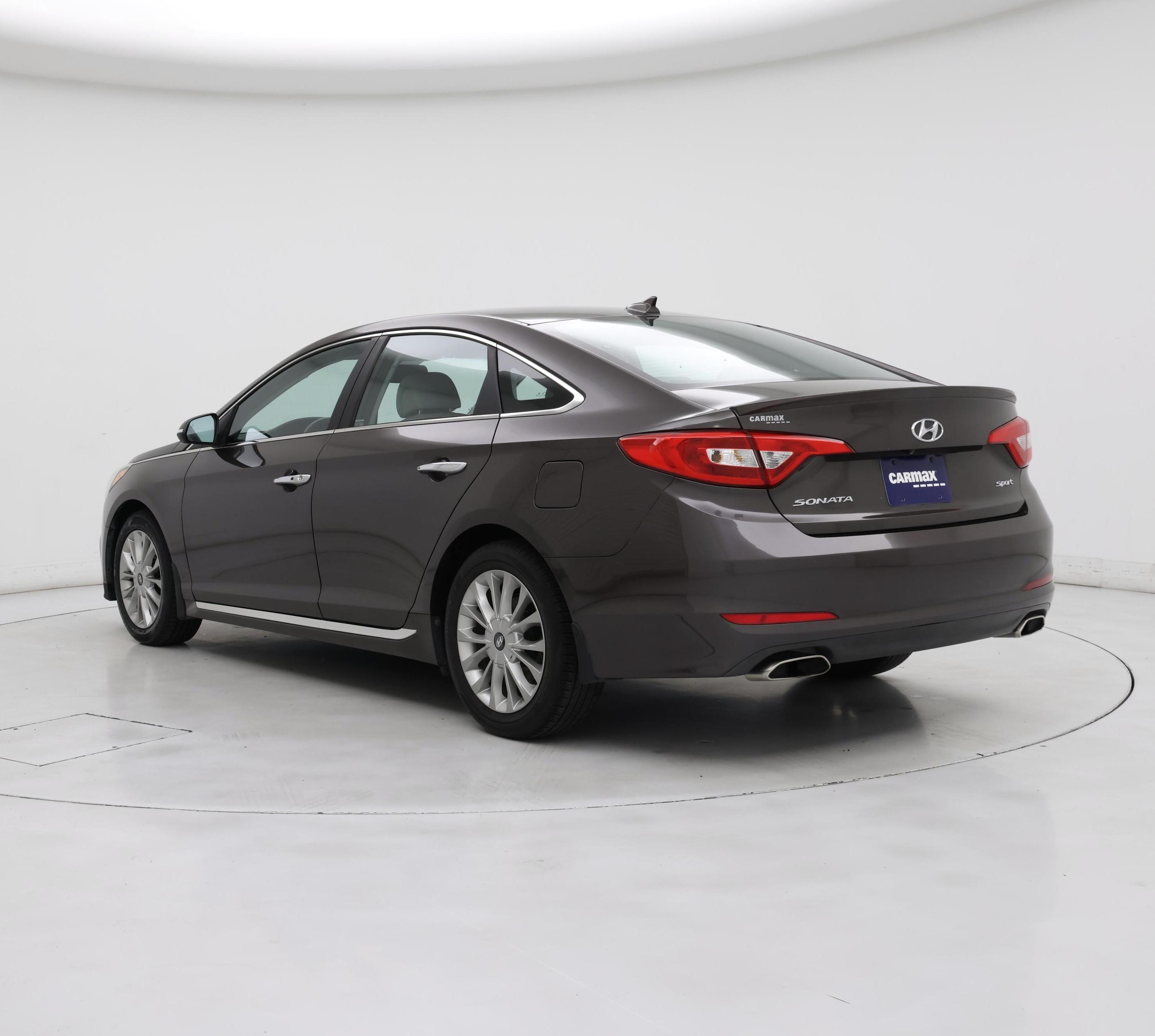 Thumbnail: 2015 Hyundai Sonata - 2