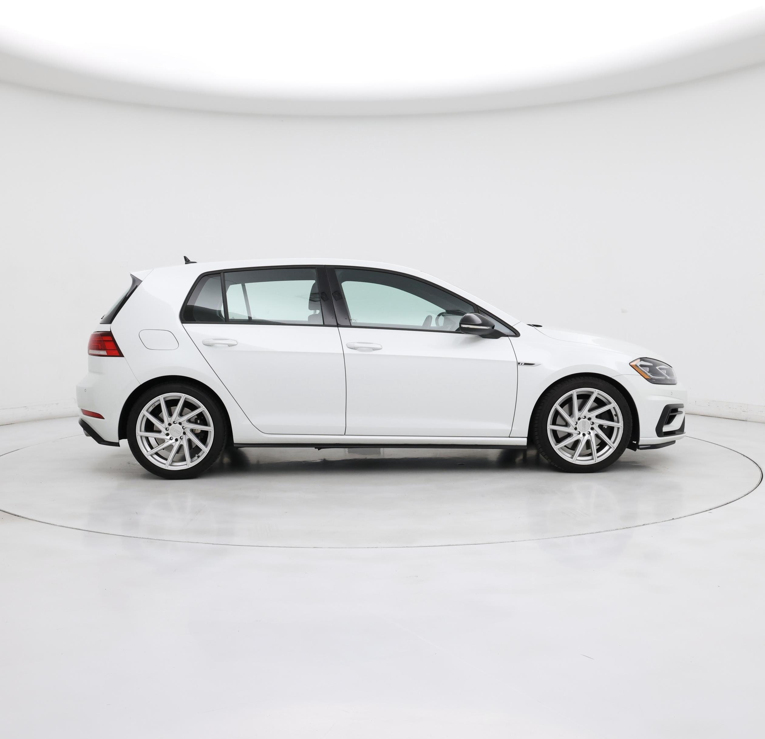Thumbnail: 2018 Volkswagen Golf - 7