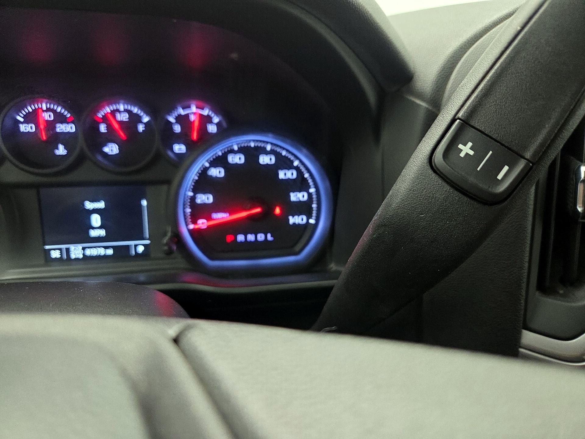 Thumbnail: 2020 Chevrolet Silverado 1500 - 17