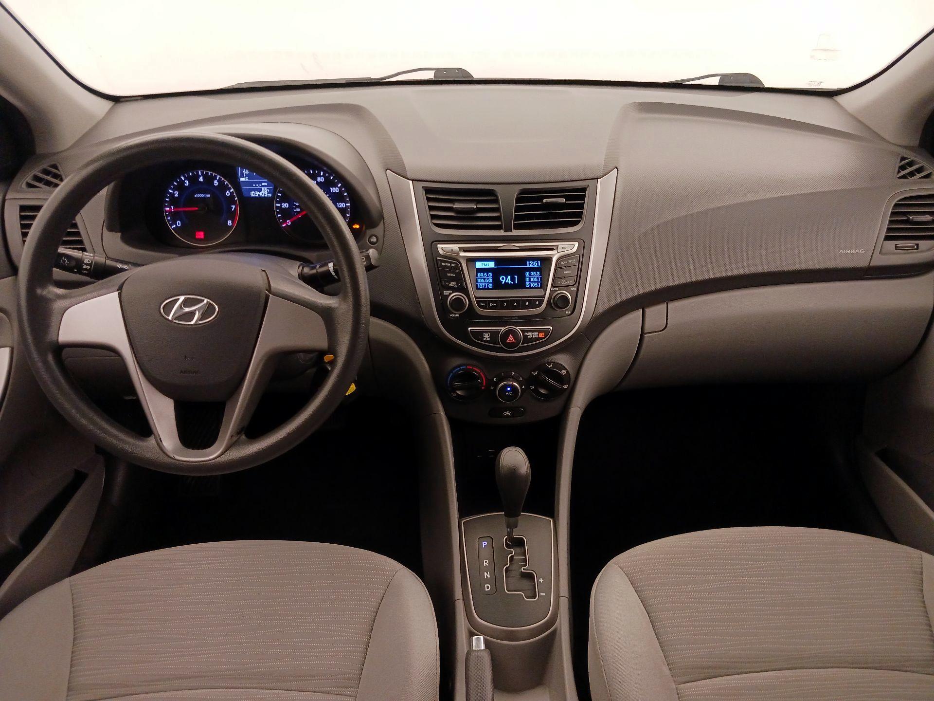Thumbnail: 2015 Hyundai Accent - 9