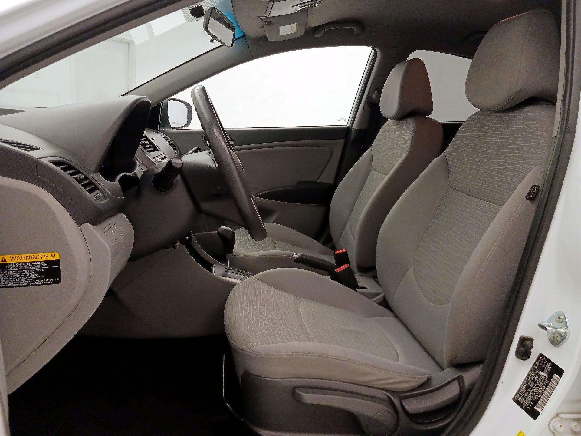 Thumbnail: 2015 Hyundai Accent - 11