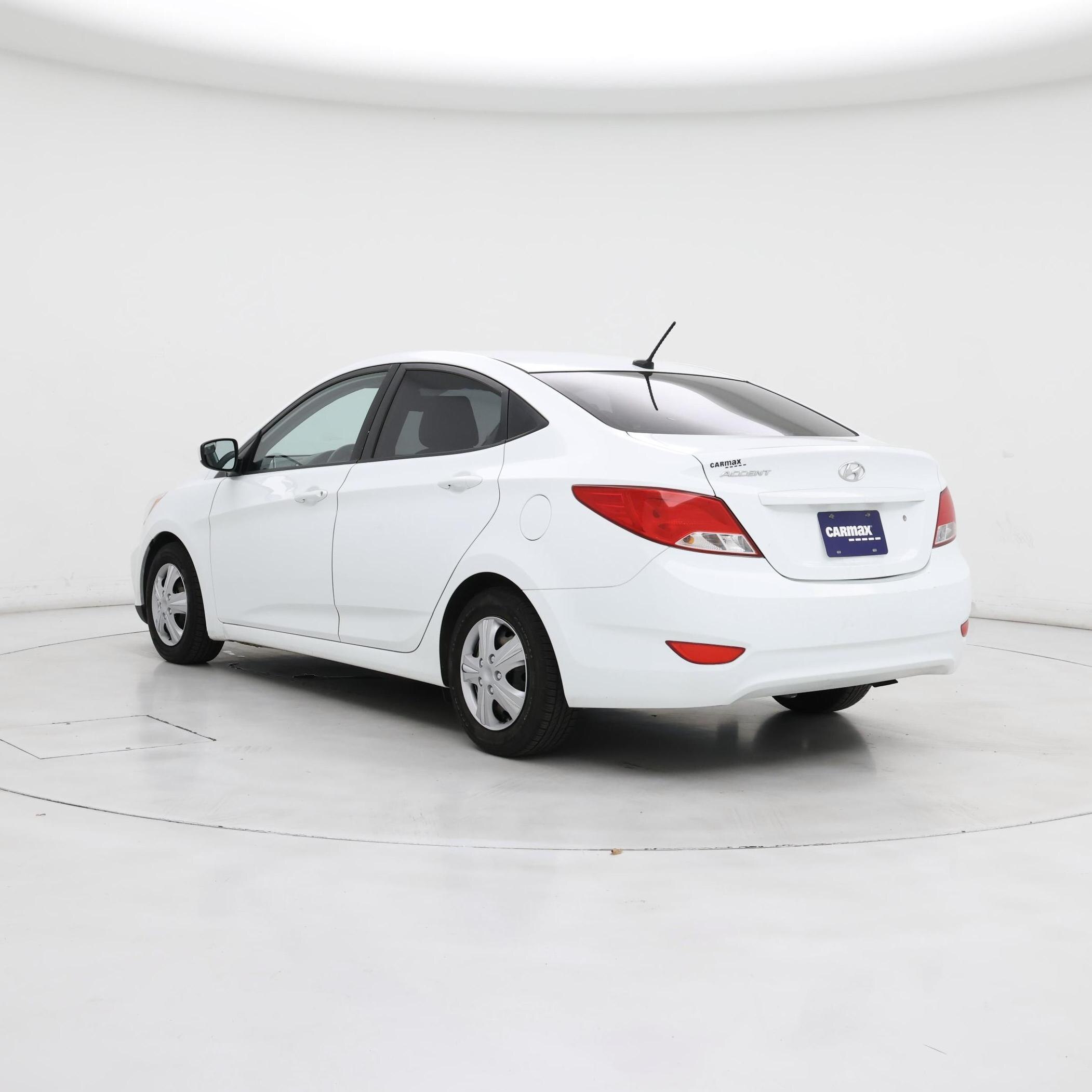 Thumbnail: 2015 Hyundai Accent - 2