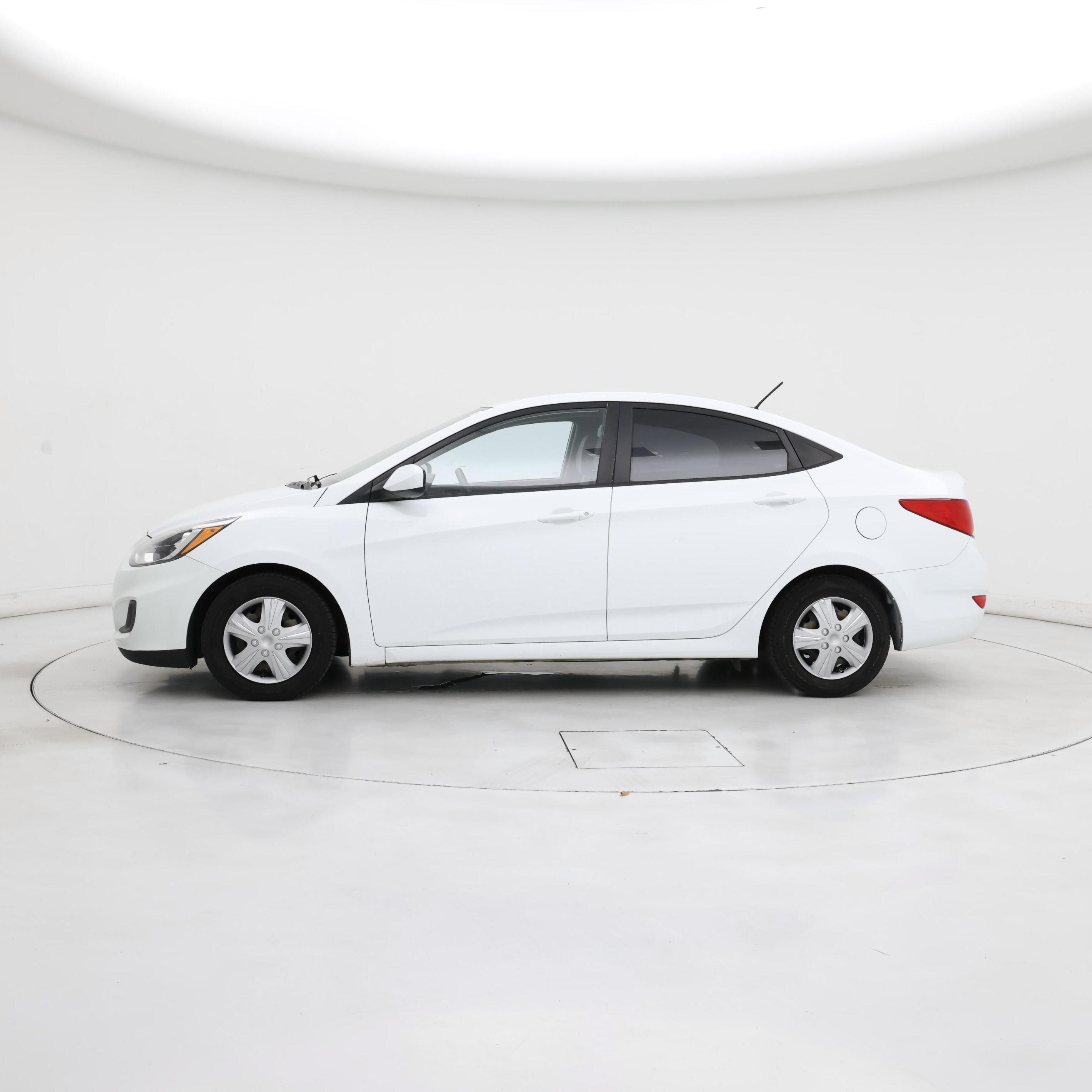 Thumbnail: 2015 Hyundai Accent - 3