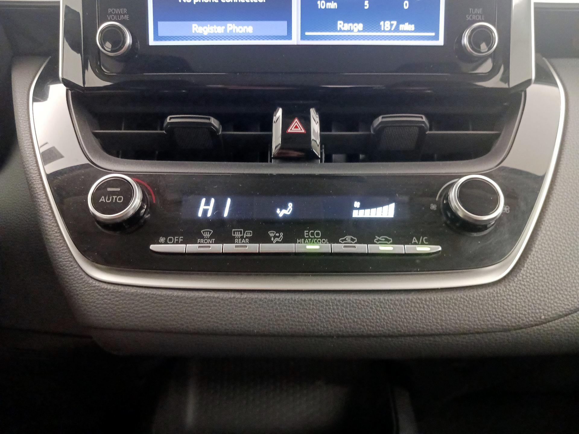 Thumbnail: 2020 Toyota Corolla - 16