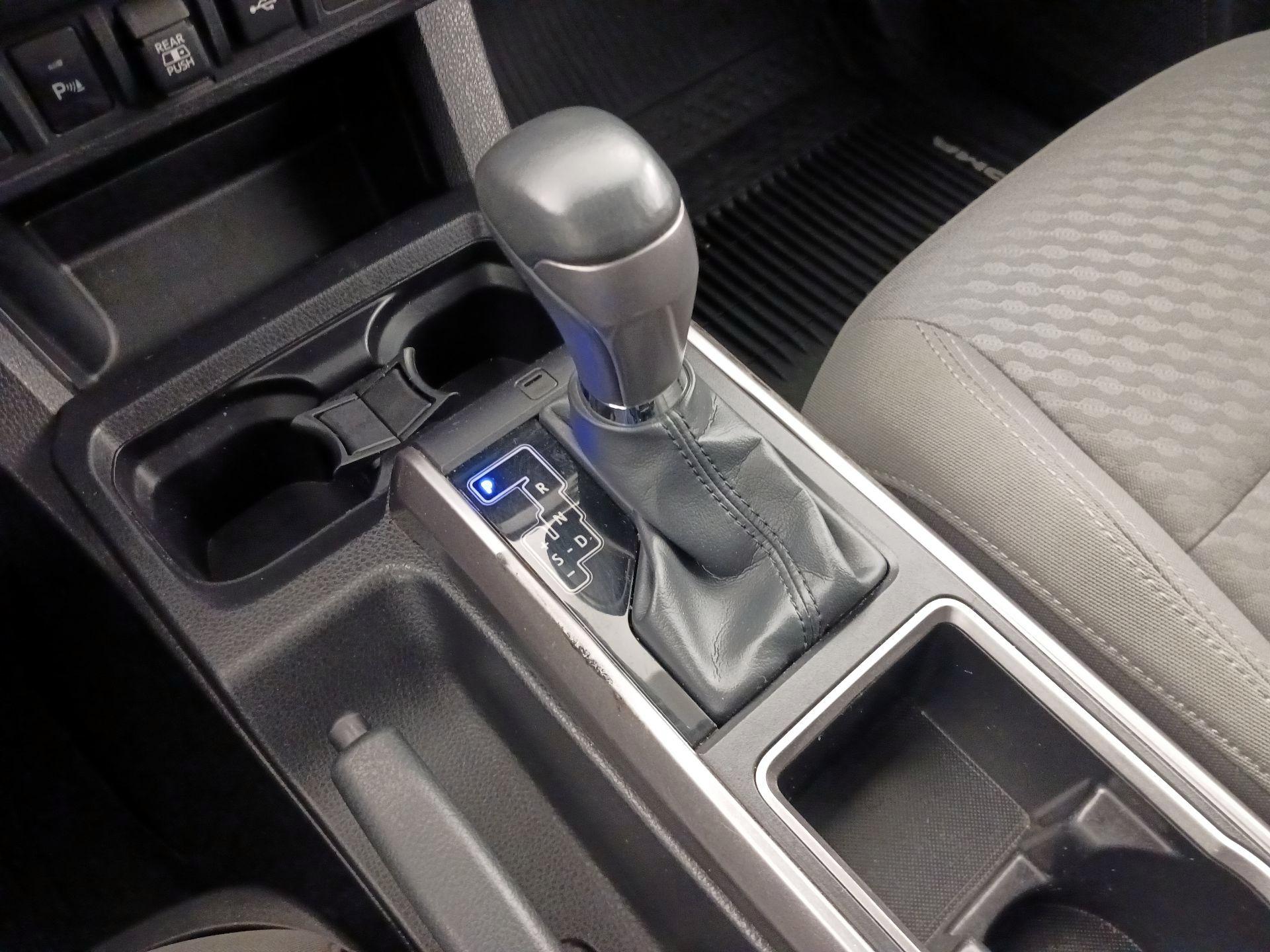 Thumbnail: 2023 Toyota Tacoma - 18