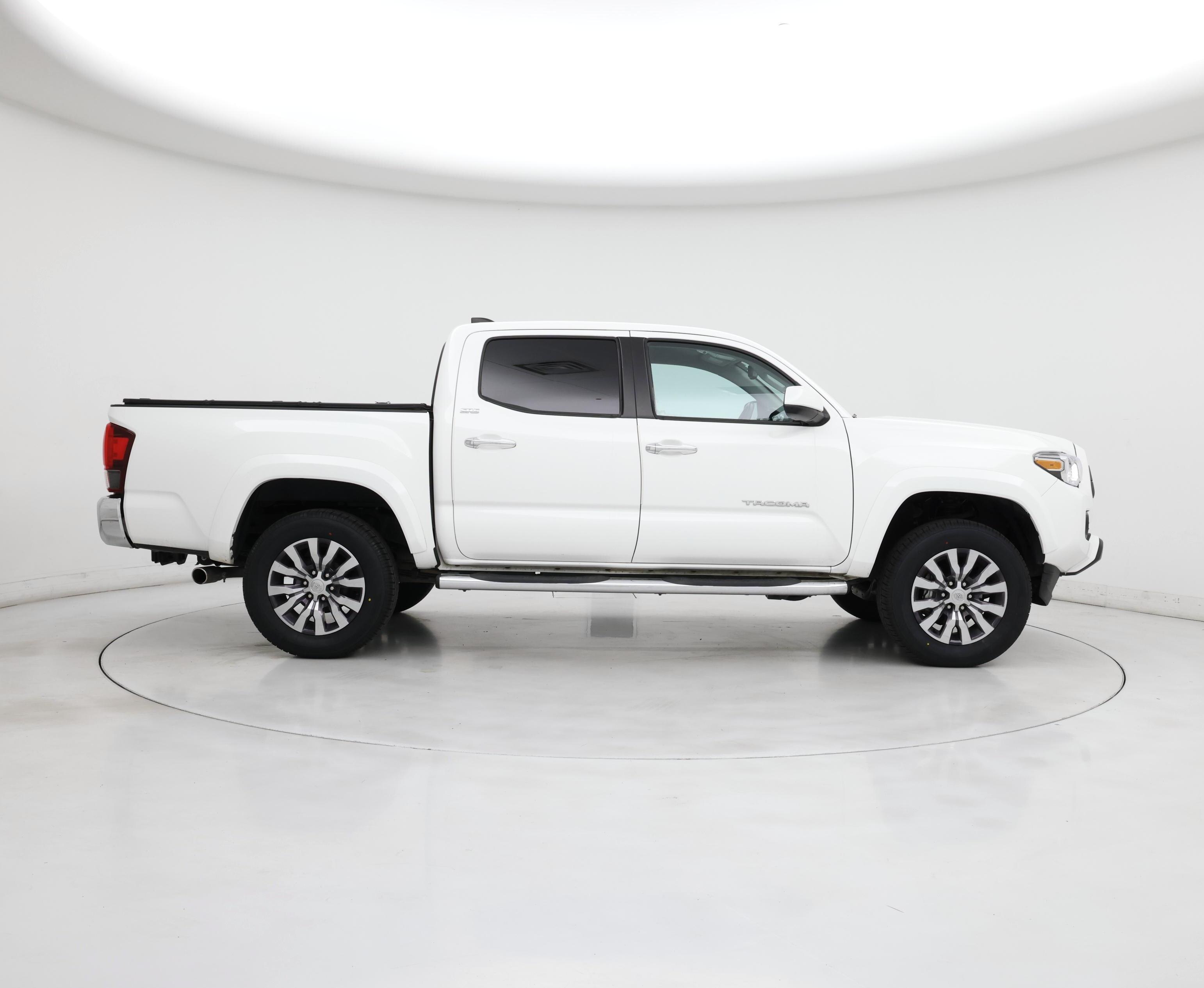 Thumbnail: 2023 Toyota Tacoma - 7