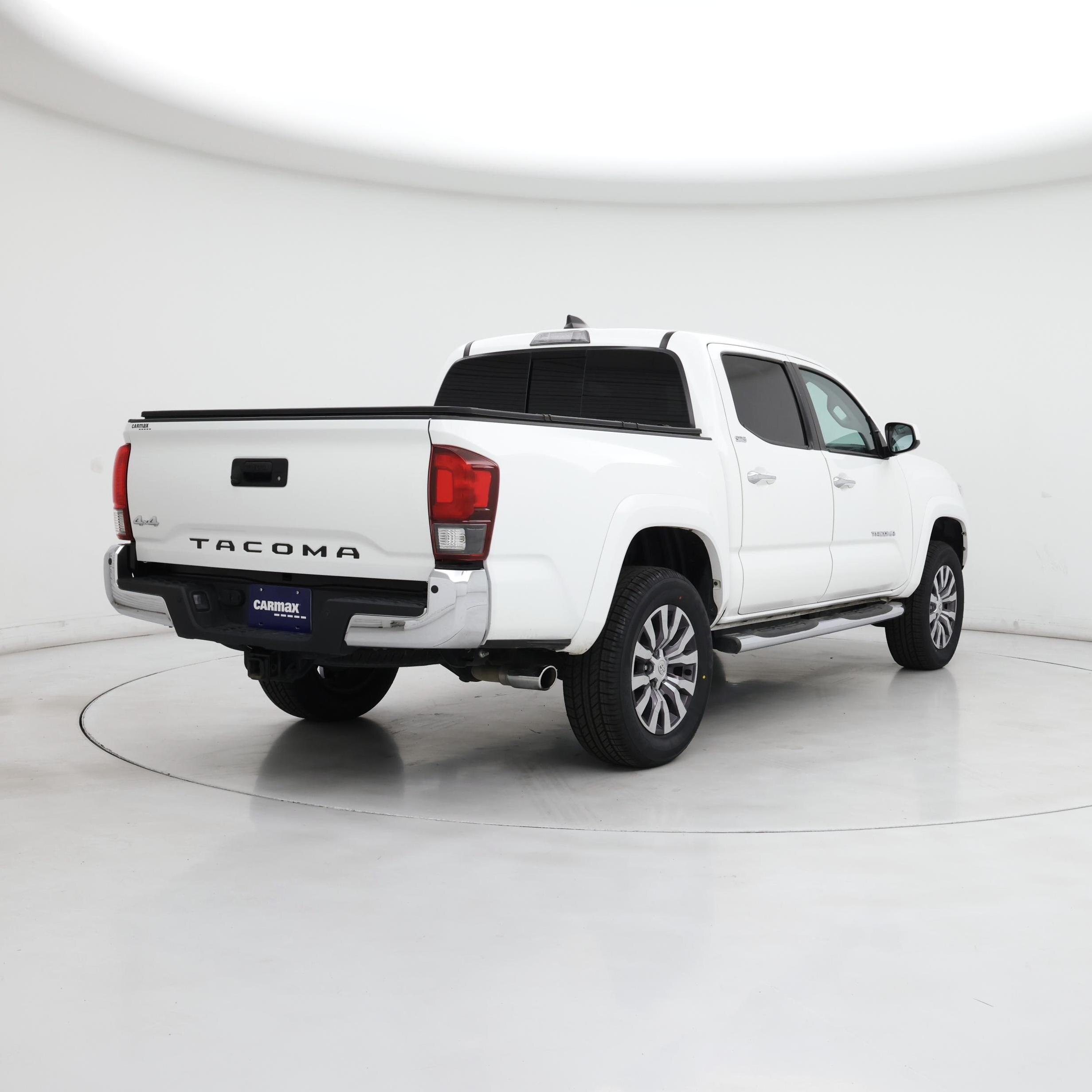 Thumbnail: 2023 Toyota Tacoma - 8