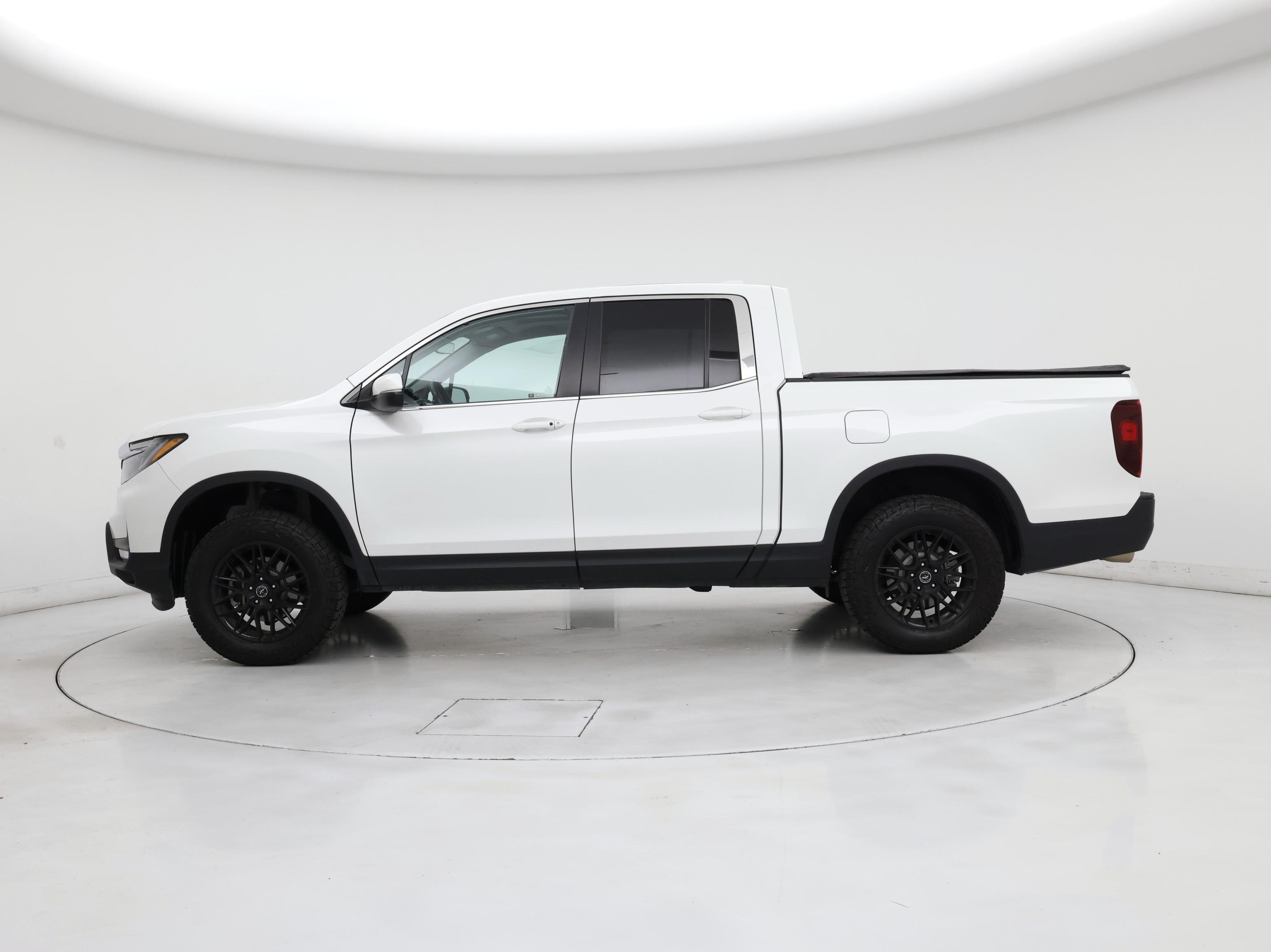 Thumbnail: 2025 Honda Ridgeline - 3