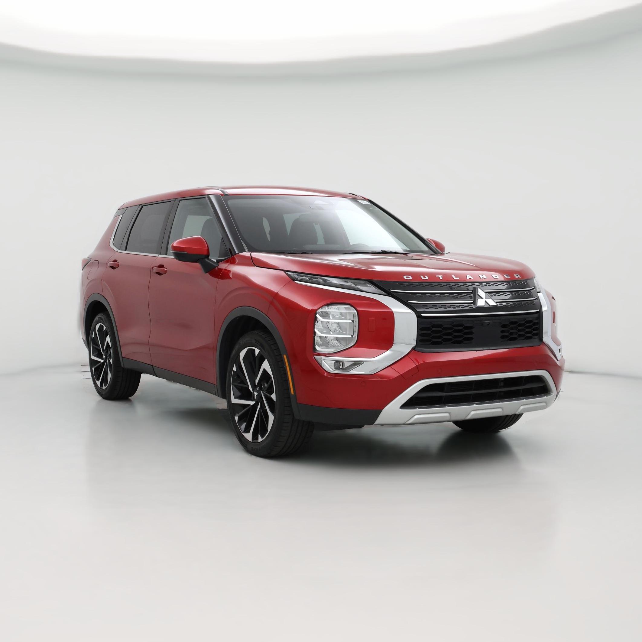 Thumbnail: 2022 Mitsubishi Outlander - 1