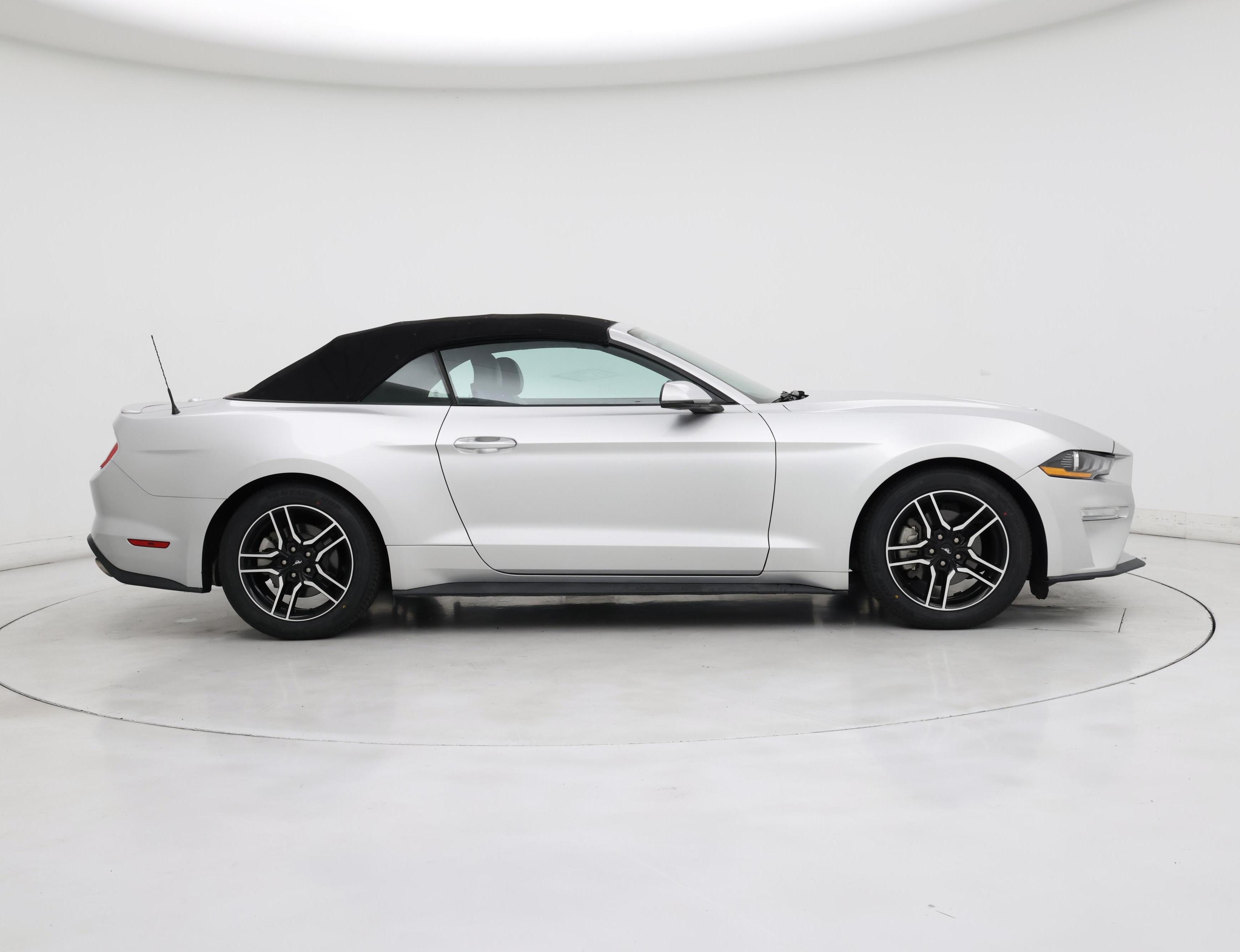 Thumbnail: 2018 Ford Mustang - 7