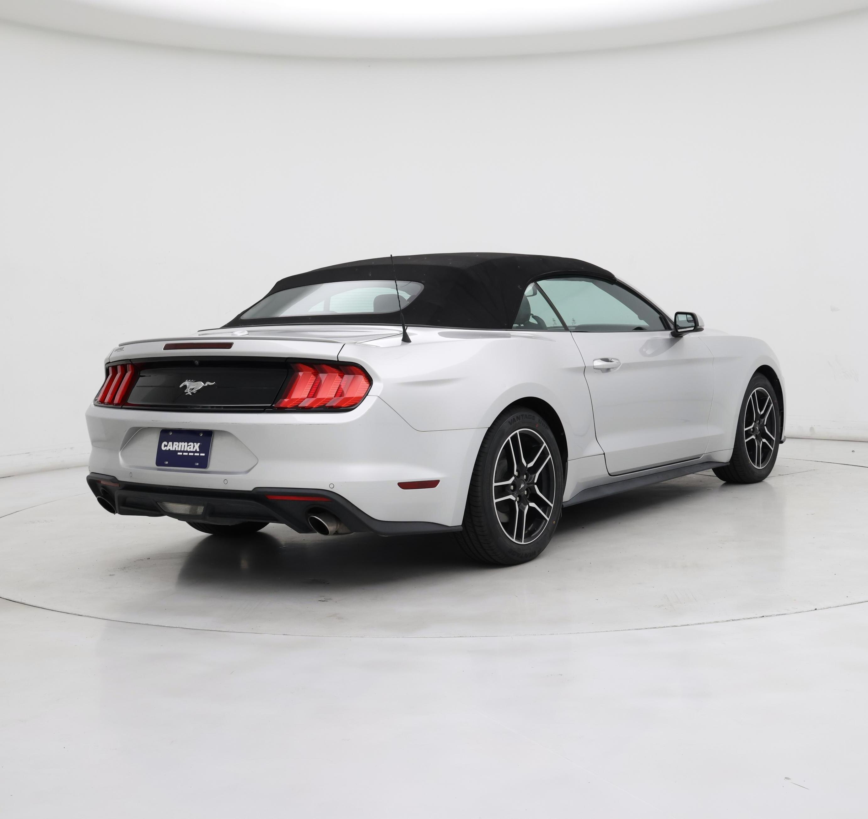 Thumbnail: 2018 Ford Mustang - 8