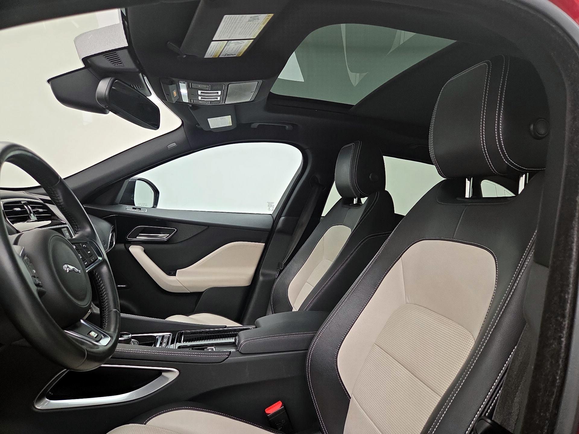 Thumbnail: 2018 Jaguar F-Pace - 19