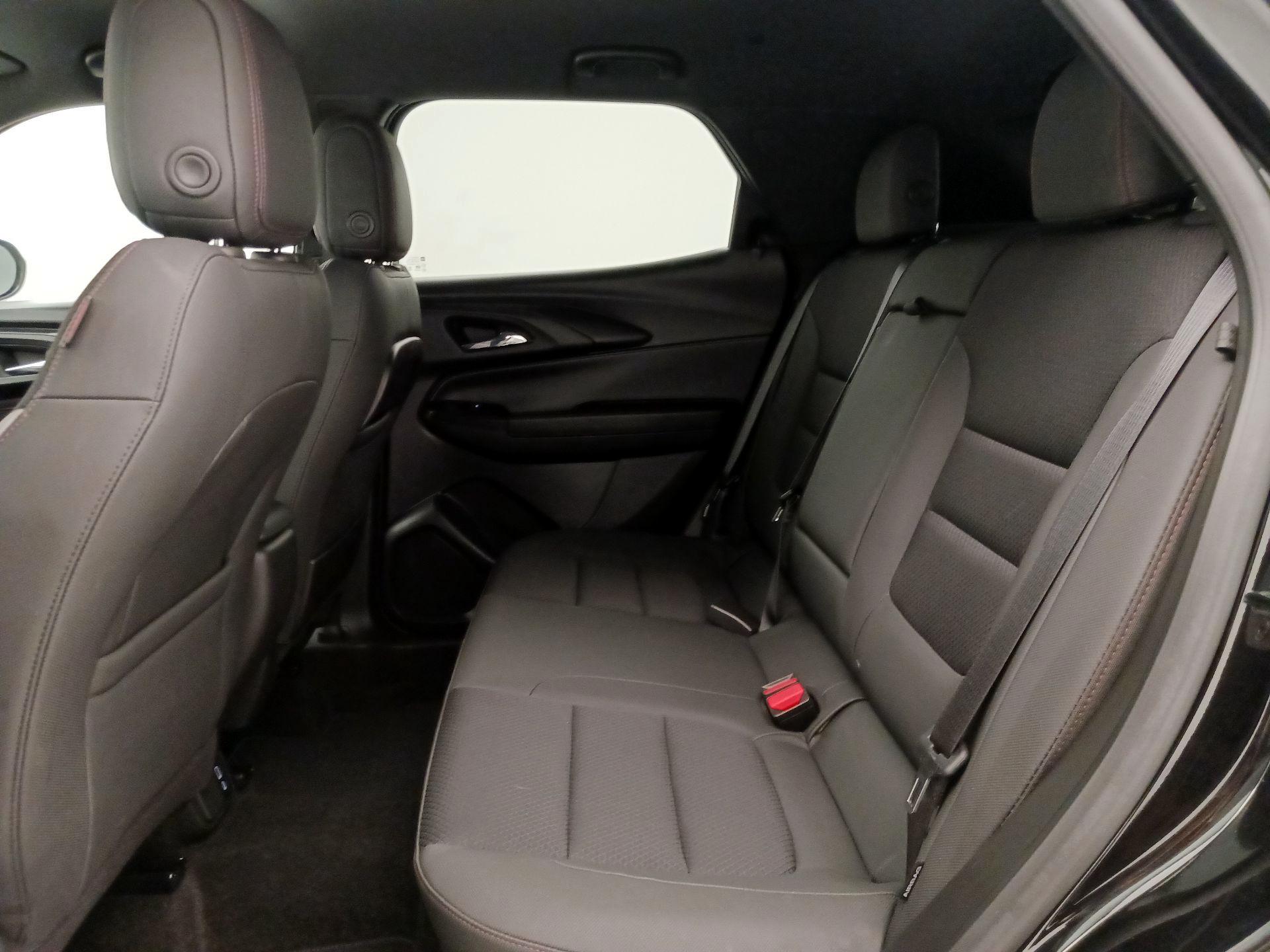 Thumbnail: 2023 Chevrolet TrailBlazer - 18