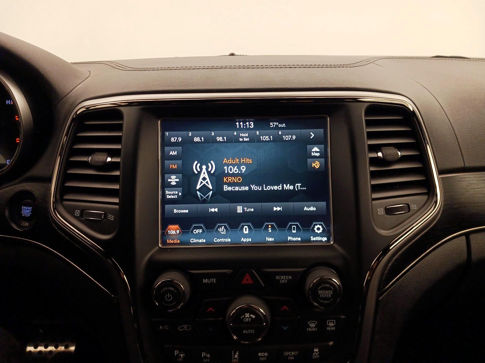 Thumbnail: 2018 Jeep Grand Cherokee - 16