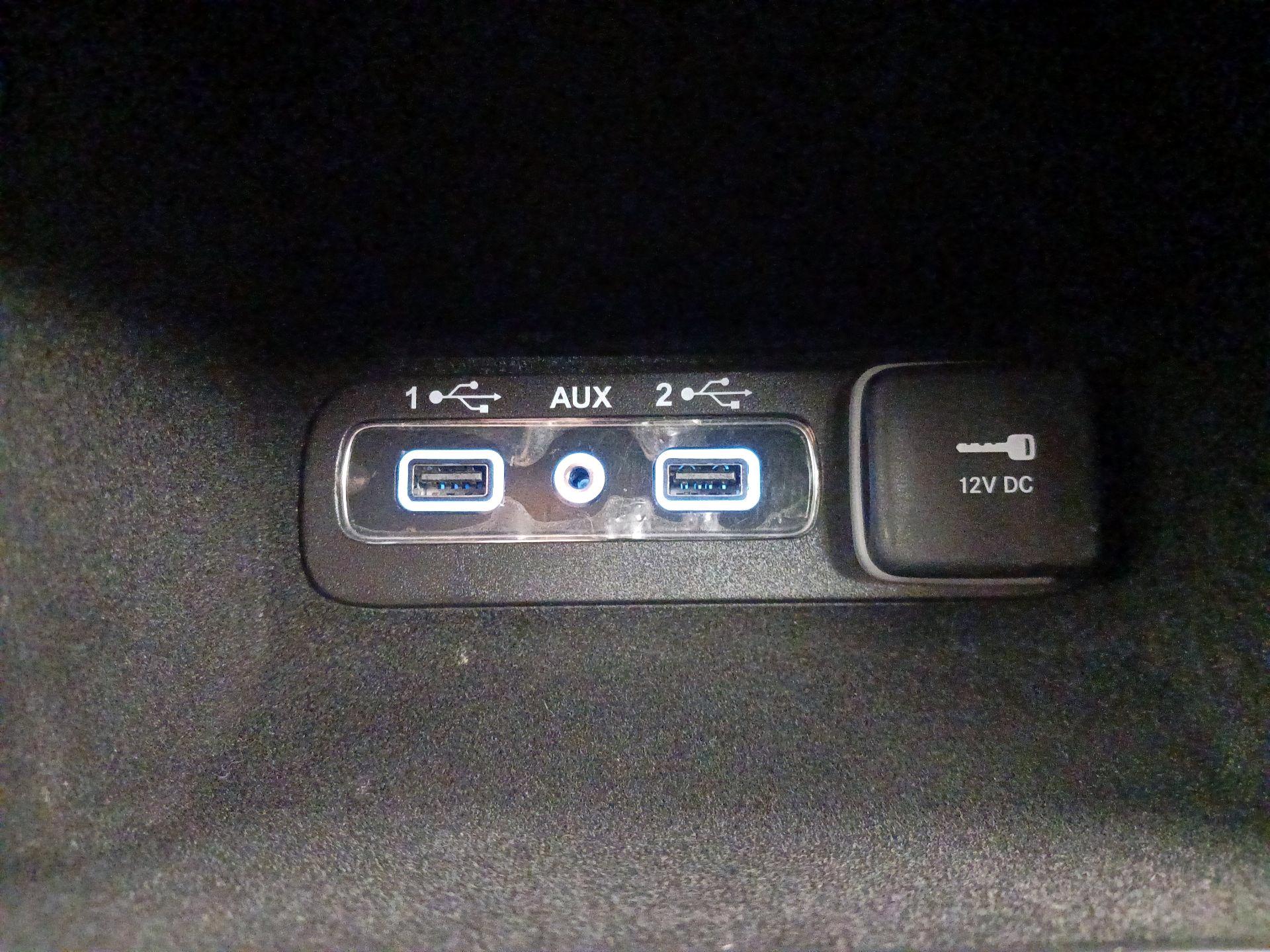 Thumbnail: 2018 Jeep Grand Cherokee - 19