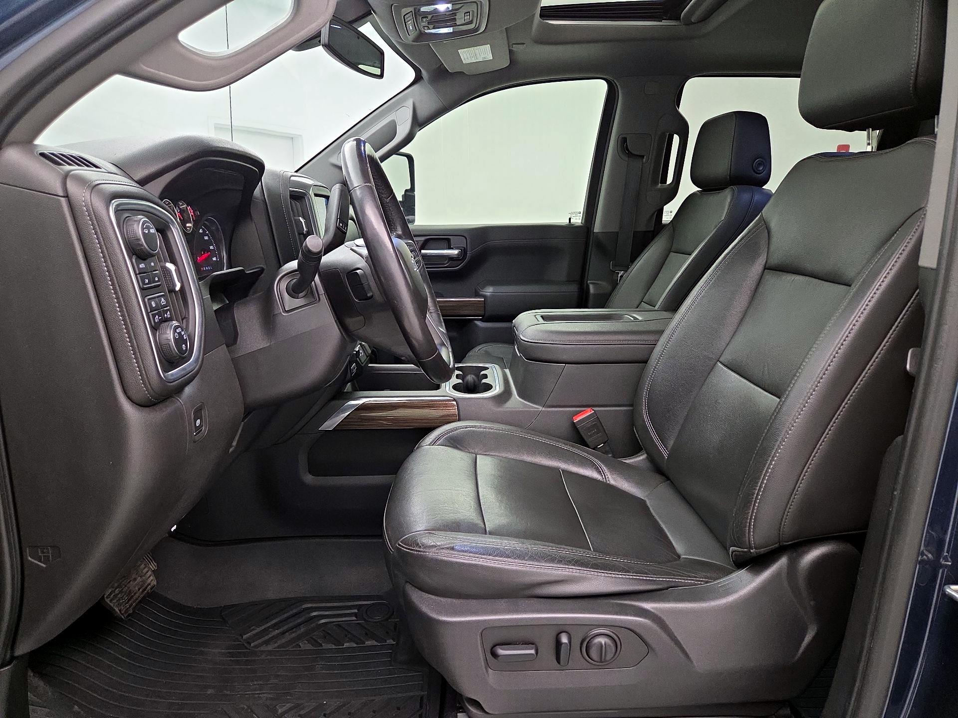 Thumbnail: 2020 Chevrolet Silverado 1500 - 11