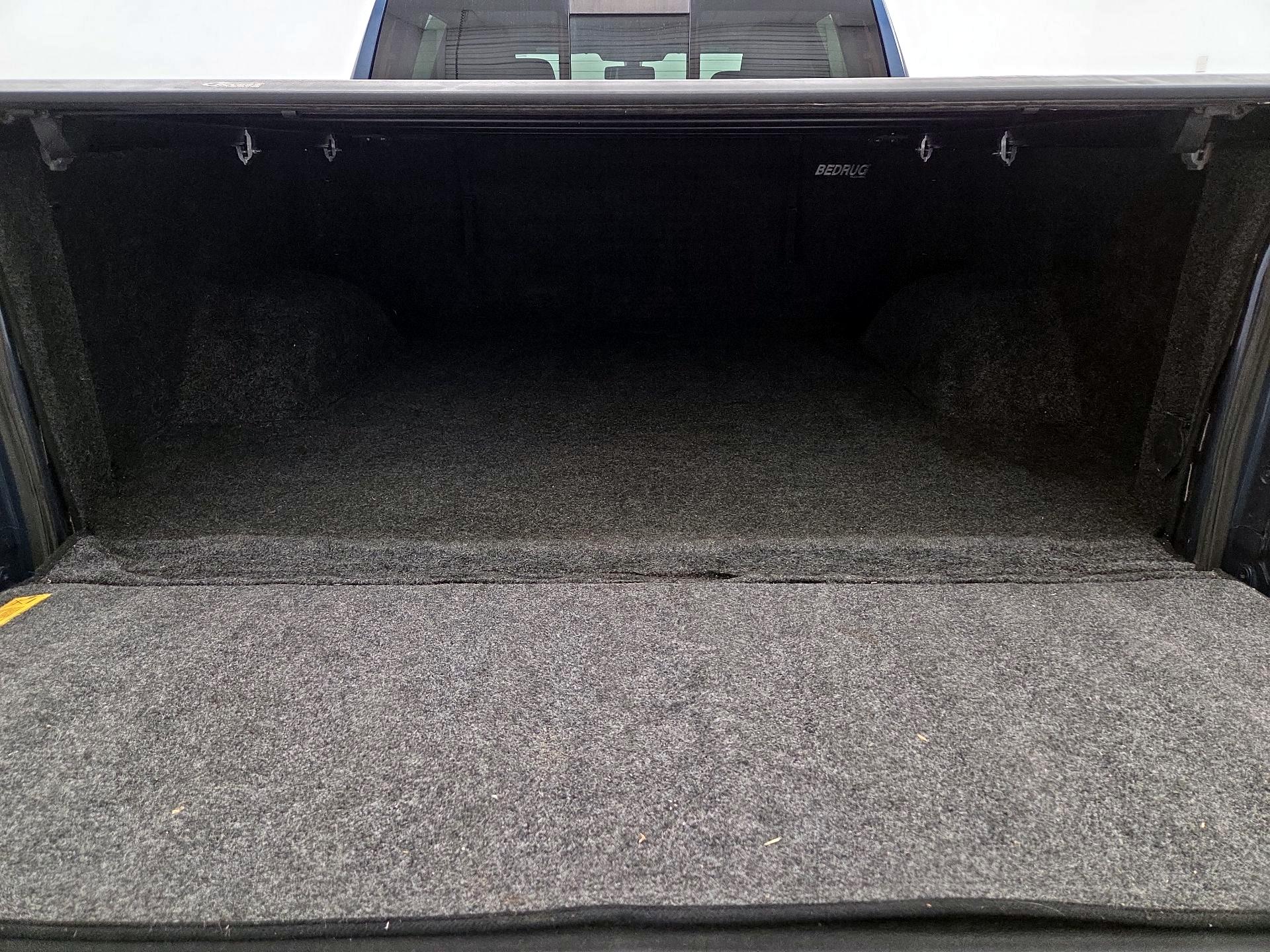 Thumbnail: 2020 Chevrolet Silverado 1500 - 20