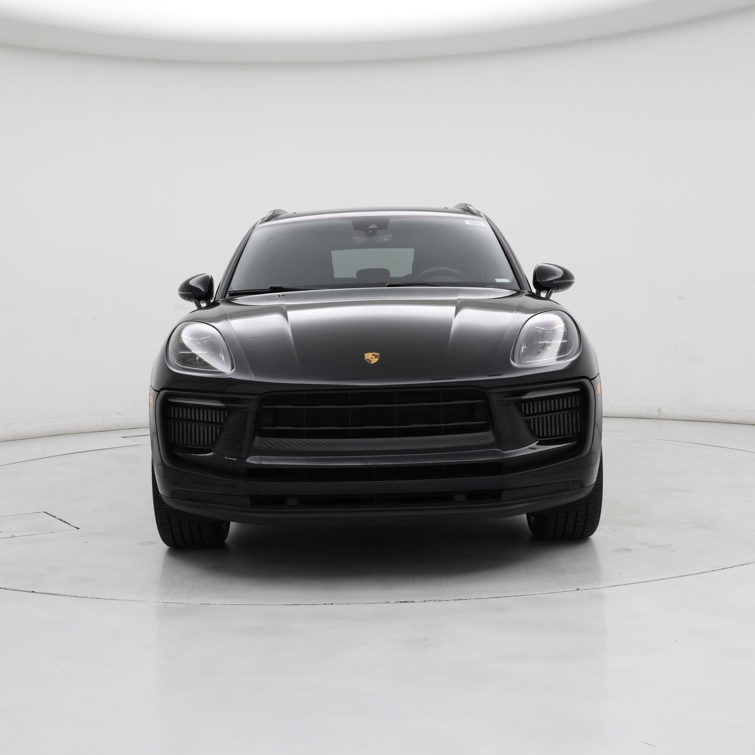 Thumbnail: 2022 Porsche Macan - 5