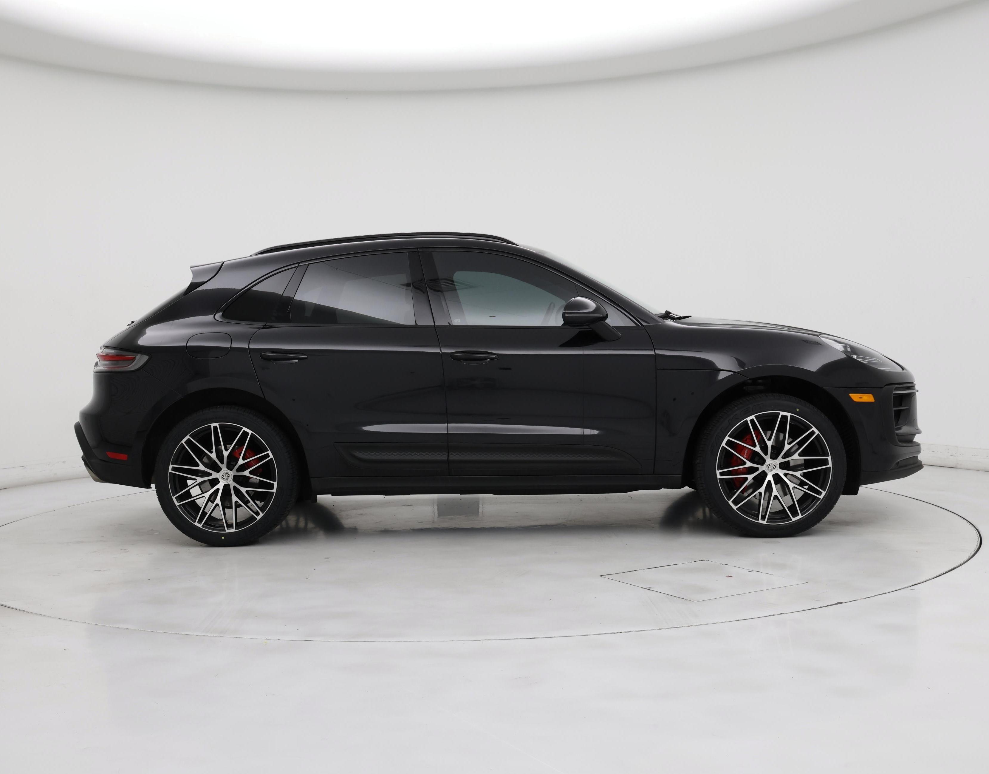 Thumbnail: 2022 Porsche Macan - 7